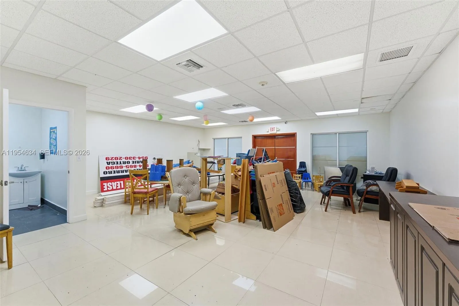 6545 Nw 169th St, Hialeah, Florida 33015, Hialeah, Florida 33015, ,Commercial Sale,For Sale,6545 Nw 169th St, Hialeah, Florida 33015,A11954634