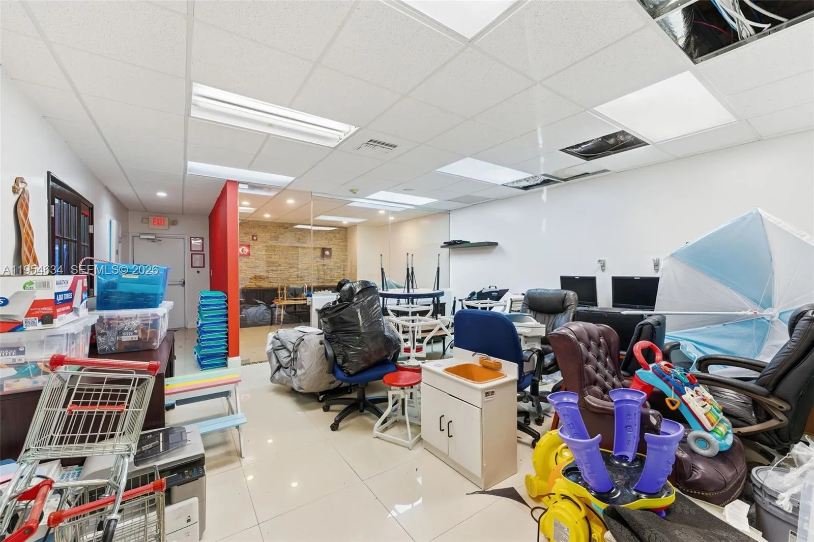 6545 Nw 169th St, Hialeah, Florida 33015, Hialeah, Florida 33015, ,Commercial Sale,For Sale,6545 Nw 169th St, Hialeah, Florida 33015,A11954634