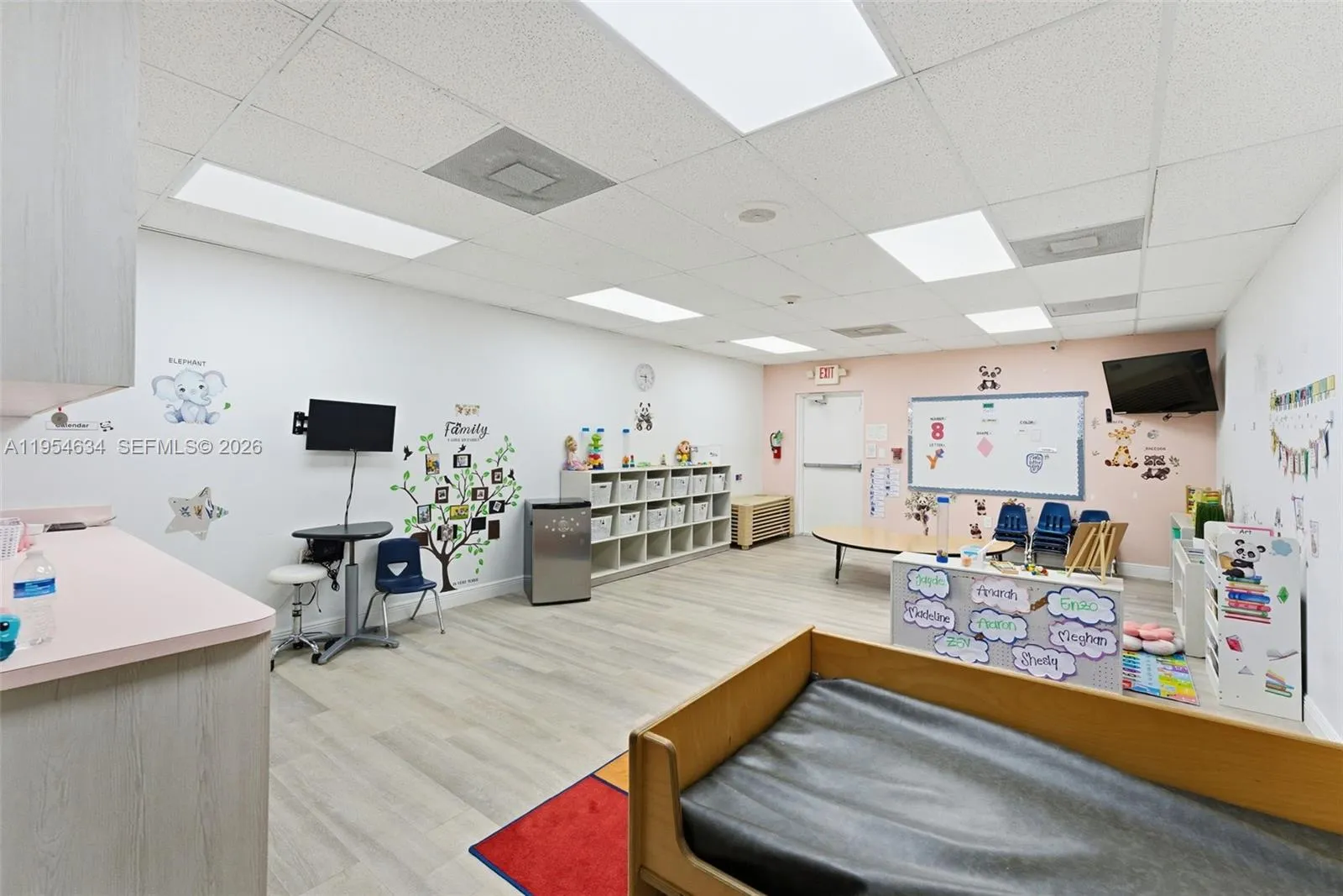 6545 Nw 169th St, Hialeah, Florida 33015, Hialeah, Florida 33015, ,Commercial Sale,For Sale,6545 Nw 169th St, Hialeah, Florida 33015,A11954634