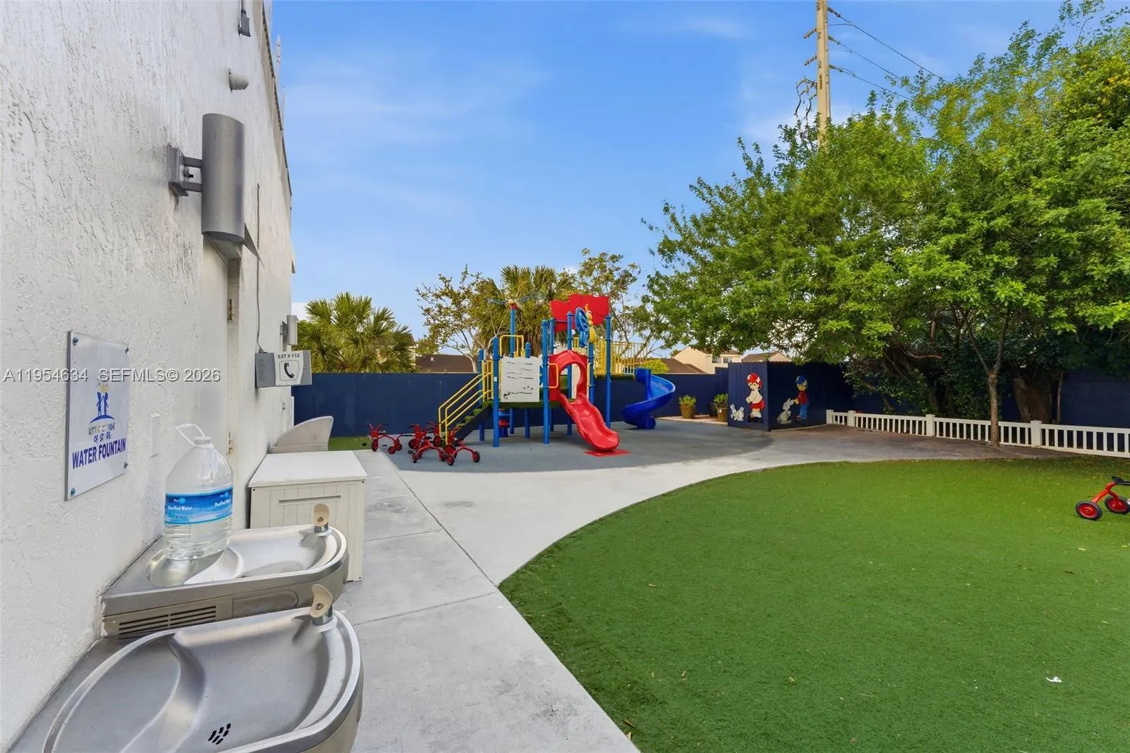 6545 Nw 169th St, Hialeah, Florida 33015, Hialeah, Florida 33015, ,Commercial Sale,For Sale,6545 Nw 169th St, Hialeah, Florida 33015,A11954634