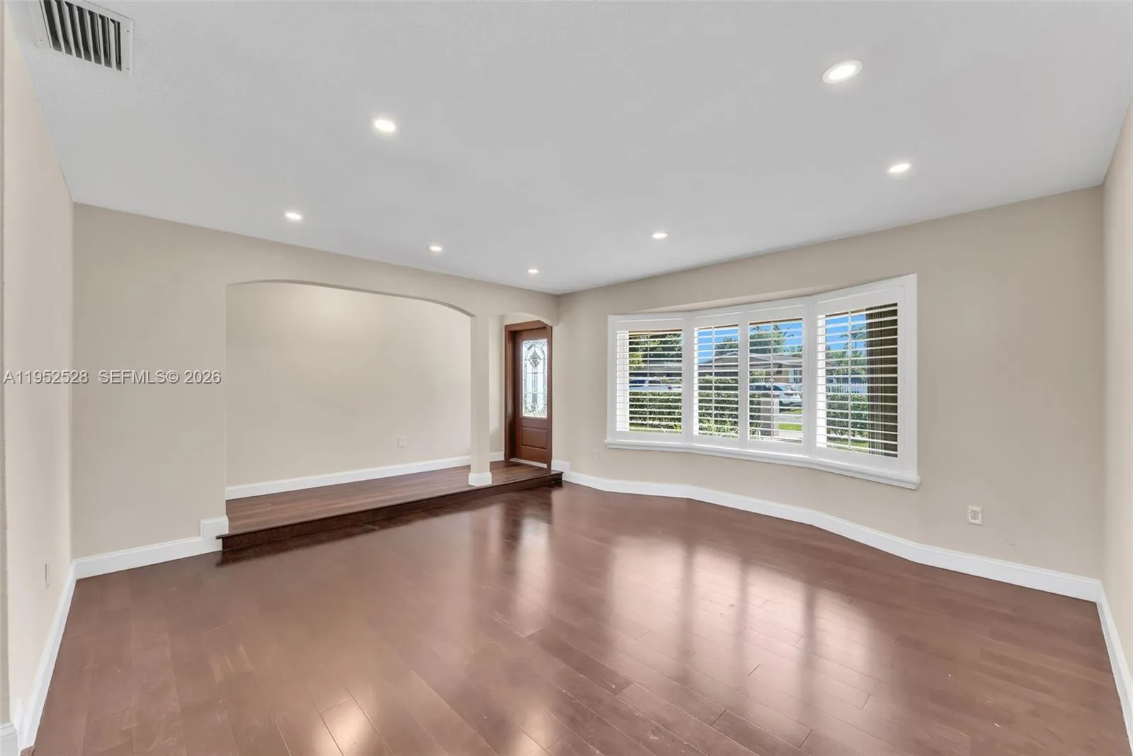 9567 Sw 59th Ter, Miami, Florida 33173, Miami, Florida 33173, 3 Bedrooms Bedrooms, ,2 BathroomsBathrooms,Residential,For Sale,9567 Sw 59th Ter, Miami, Florida 33173,A11952528