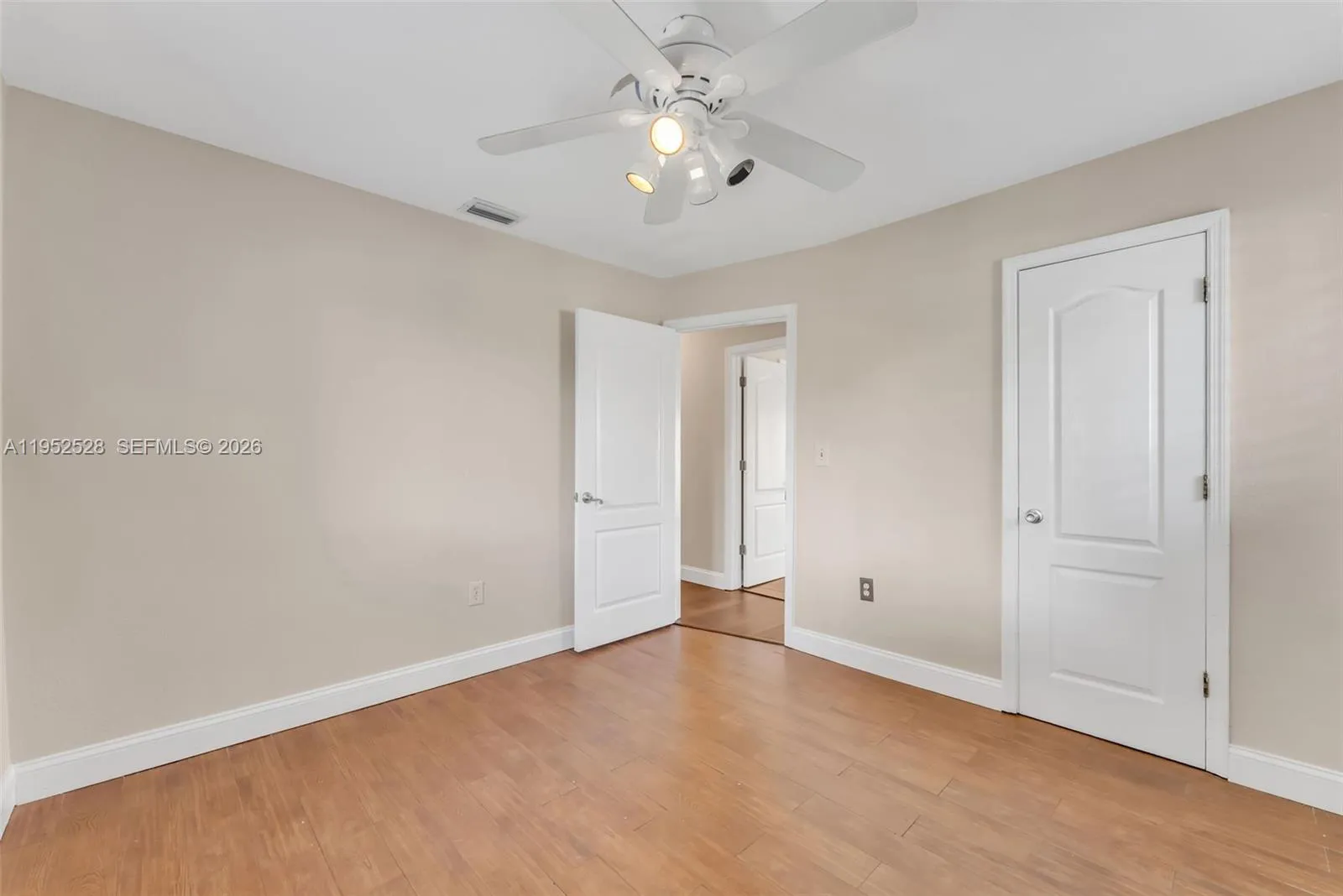 9567 Sw 59th Ter, Miami, Florida 33173, Miami, Florida 33173, 3 Bedrooms Bedrooms, ,2 BathroomsBathrooms,Residential,For Sale,9567 Sw 59th Ter, Miami, Florida 33173,A11952528