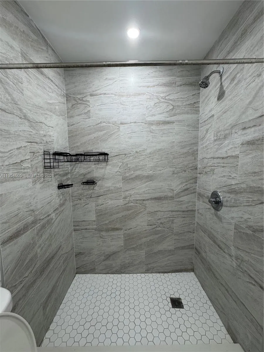 6304 Buchanan St 1-2, Hollywood, Florida 33024, Hollywood, Florida 33024, 3 Bedrooms Bedrooms, ,2 BathroomsBathrooms,Residential Lease,For Rent,6304 Buchanan St 1-2, Hollywood, Florida 33024,A11954605