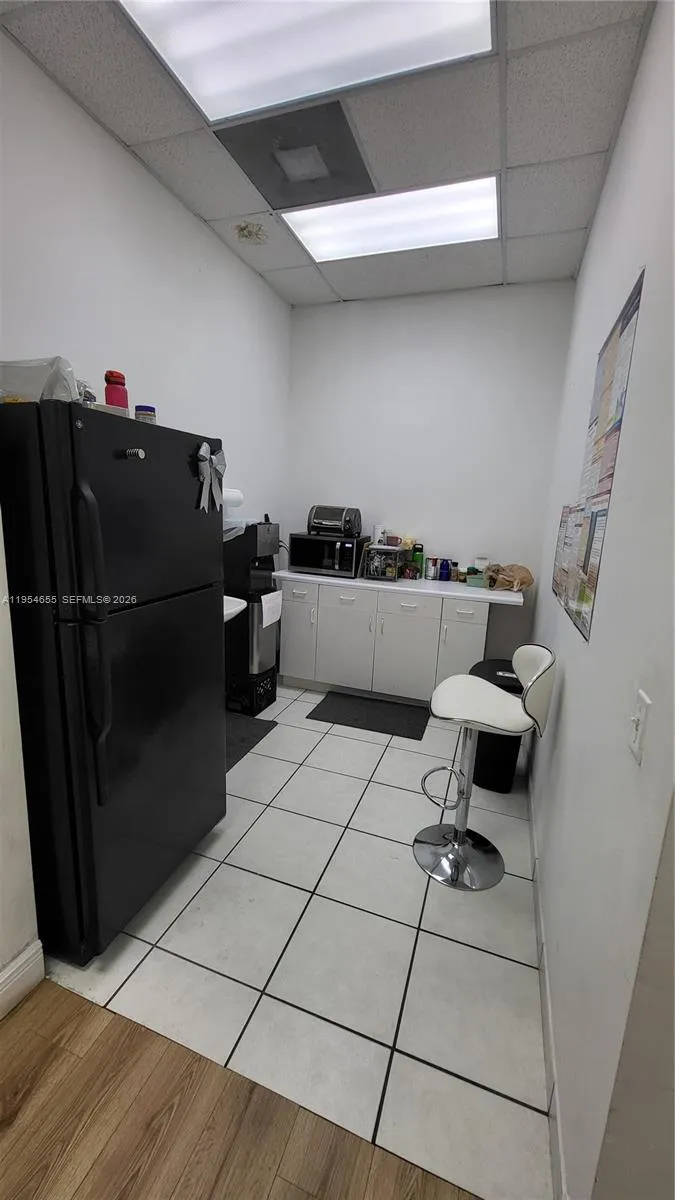 24 Sw 12th Ave, Dania Beach, Florida 33004, Dania Beach, Florida 33004, ,Commercial Lease,For Rent,24 Sw 12th Ave, Dania Beach, Florida 33004,A11954655