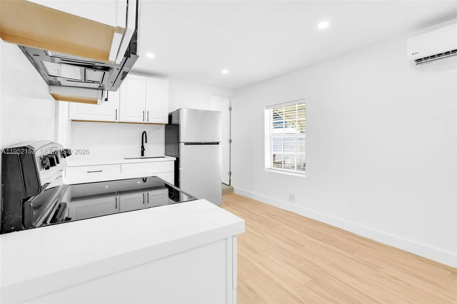 2419 Coolidge St 1, Hollywood, Florida 33020, Hollywood, Florida 33020, 3 Bedrooms Bedrooms, ,1 BathroomBathrooms,Residential Lease,For Rent,2419 Coolidge St 1, Hollywood, Florida 33020,A11952152