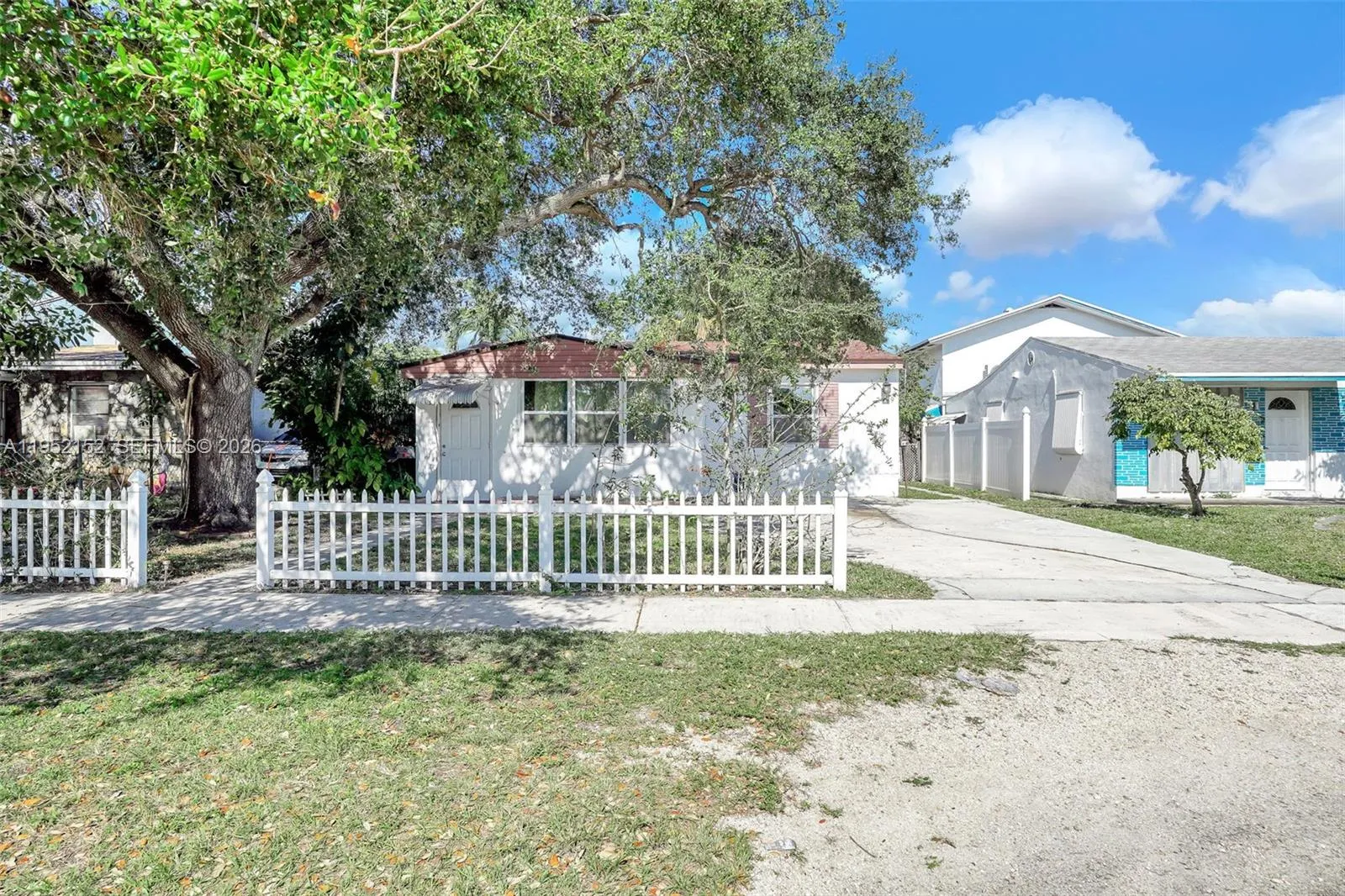 2419 Coolidge St 1, Hollywood, Florida 33020, Hollywood, Florida 33020, 3 Bedrooms Bedrooms, ,1 BathroomBathrooms,Residential Lease,For Rent,2419 Coolidge St 1, Hollywood, Florida 33020,A11952152
