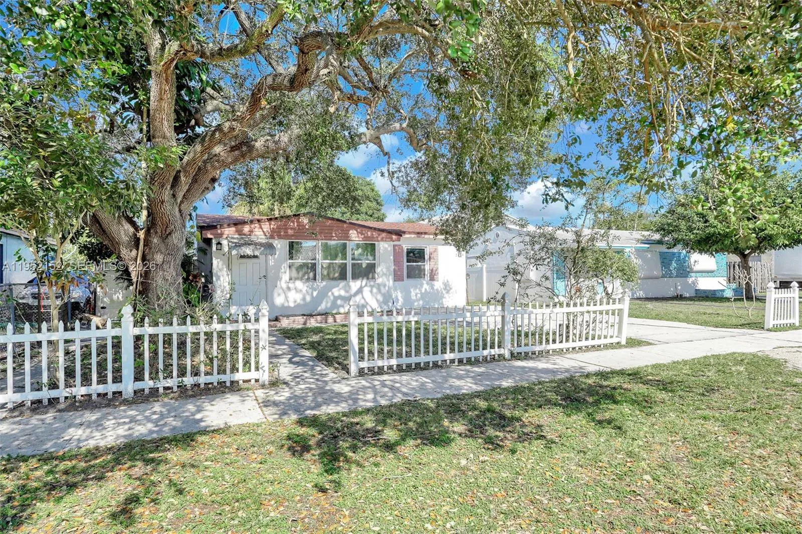 2419 Coolidge St 1, Hollywood, Florida 33020, Hollywood, Florida 33020, 3 Bedrooms Bedrooms, ,1 BathroomBathrooms,Residential Lease,For Rent,2419 Coolidge St 1, Hollywood, Florida 33020,A11952152