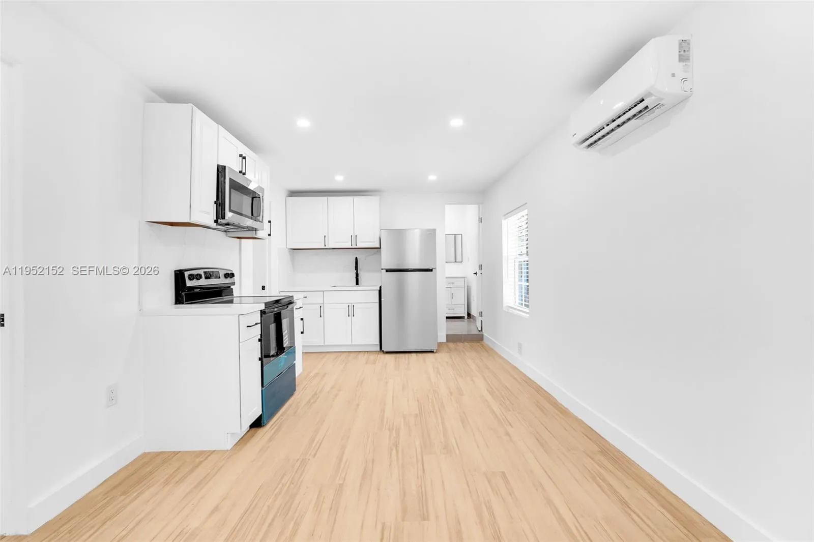 2419 Coolidge St 1, Hollywood, Florida 33020, Hollywood, Florida 33020, 3 Bedrooms Bedrooms, ,1 BathroomBathrooms,Residential Lease,For Rent,2419 Coolidge St 1, Hollywood, Florida 33020,A11952152