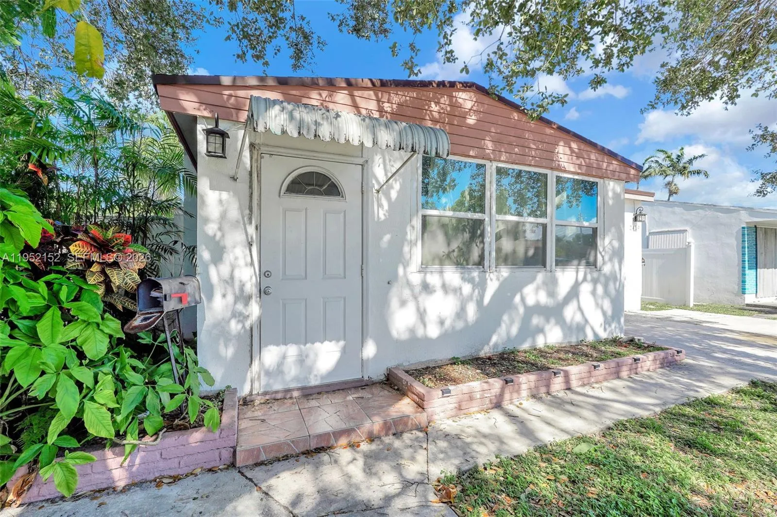 2419 Coolidge St 1, Hollywood, Florida 33020, Hollywood, Florida 33020, 3 Bedrooms Bedrooms, ,1 BathroomBathrooms,Residential Lease,For Rent,2419 Coolidge St 1, Hollywood, Florida 33020,A11952152