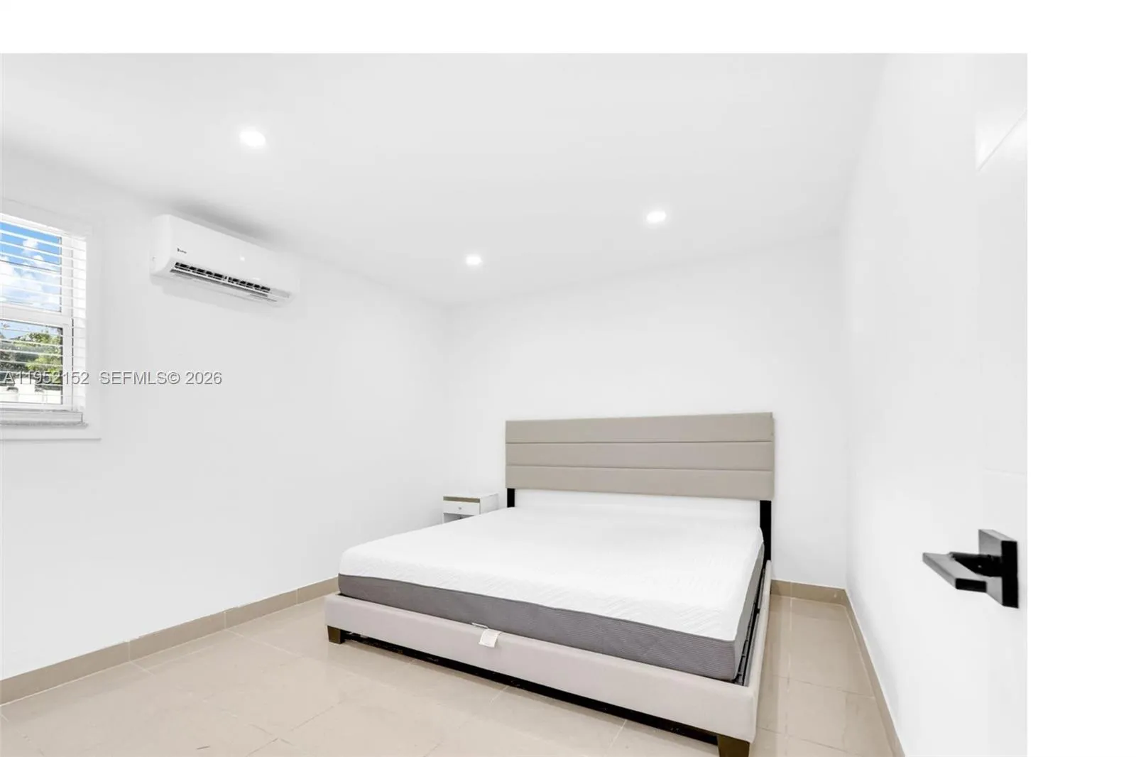 2419 Coolidge St 1, Hollywood, Florida 33020, Hollywood, Florida 33020, 3 Bedrooms Bedrooms, ,1 BathroomBathrooms,Residential Lease,For Rent,2419 Coolidge St 1, Hollywood, Florida 33020,A11952152