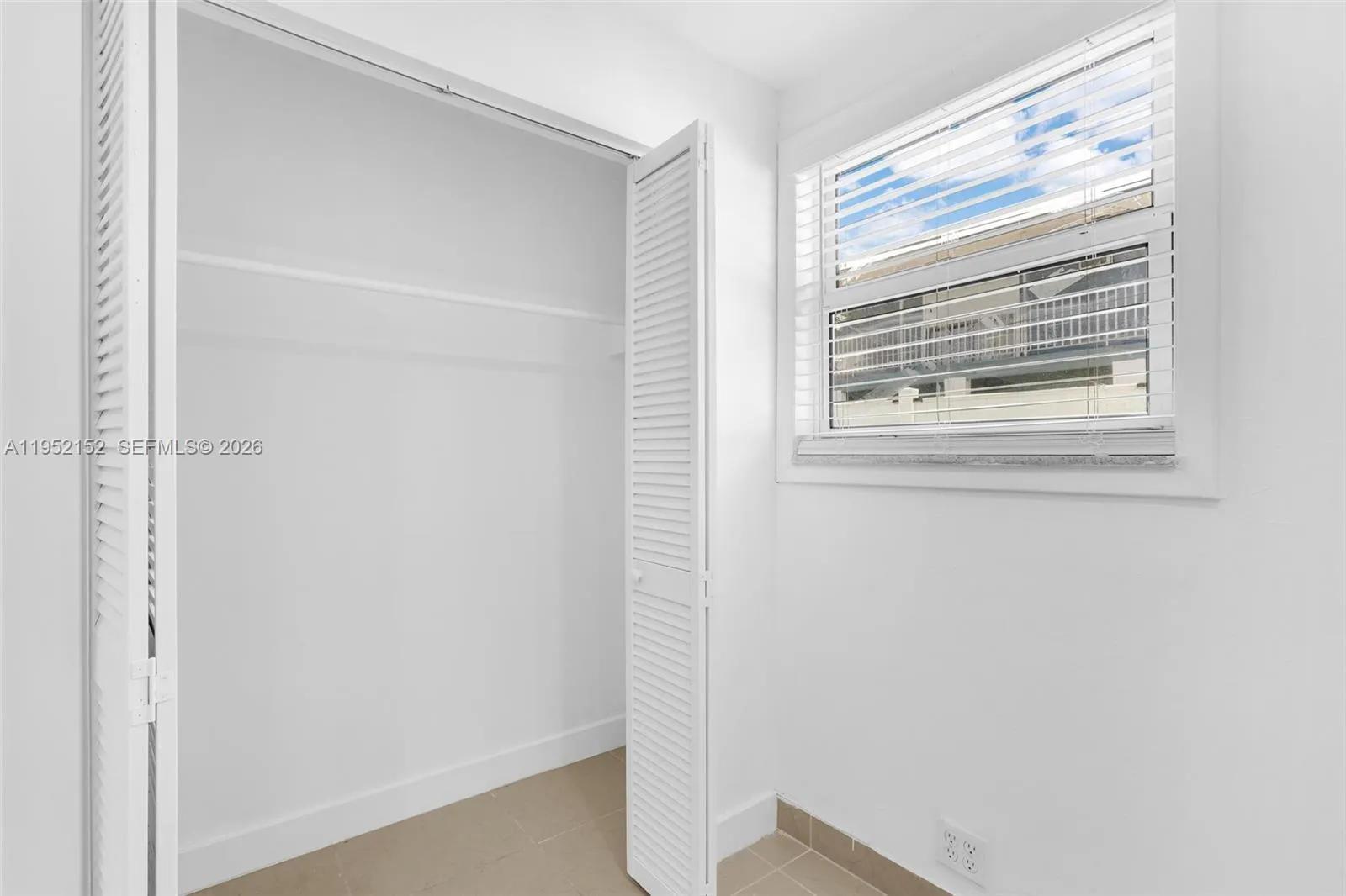 2419 Coolidge St 1, Hollywood, Florida 33020, Hollywood, Florida 33020, 3 Bedrooms Bedrooms, ,1 BathroomBathrooms,Residential Lease,For Rent,2419 Coolidge St 1, Hollywood, Florida 33020,A11952152