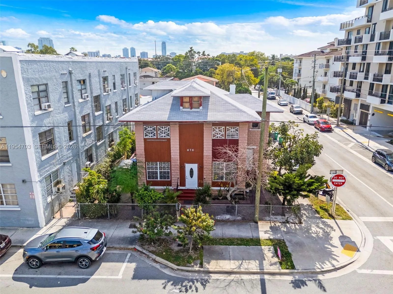 676 Sw 1st St, Miami, Florida 33130, Miami, Florida 33130, ,Commercial Sale,For Sale,676 Sw 1st St, Miami, Florida 33130,A11954703