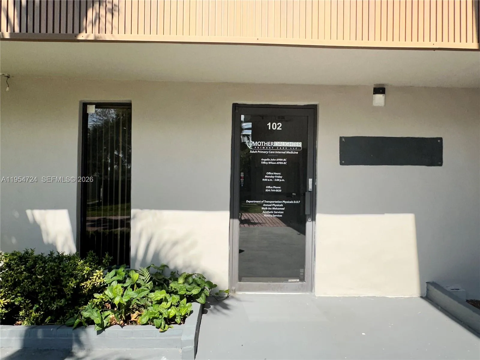 4121 Nw 5th St 102, Plantation, Florida 33317, Plantation, Florida 33317, ,Commercial Lease,For Rent,4121 Nw 5th St 102, Plantation, Florida 33317,A11954724