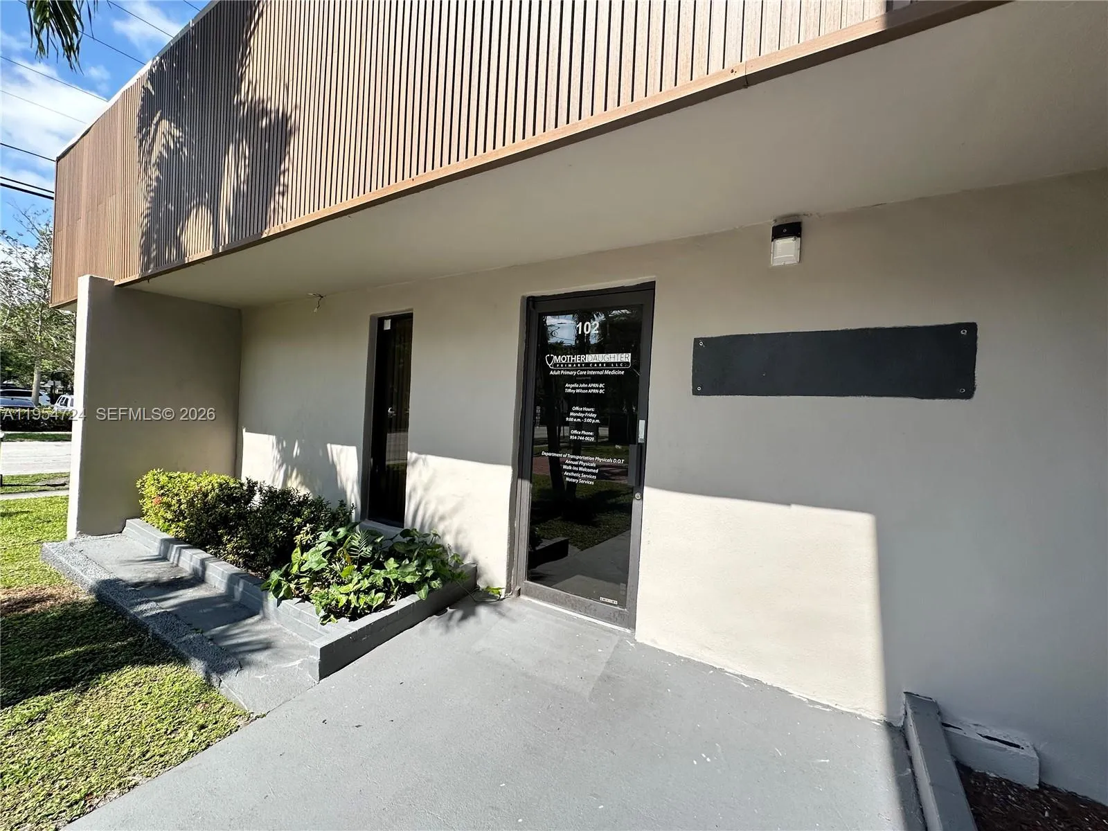 4121 Nw 5th St 102, Plantation, Florida 33317, Plantation, Florida 33317, ,Commercial Lease,For Rent,4121 Nw 5th St 102, Plantation, Florida 33317,A11954724