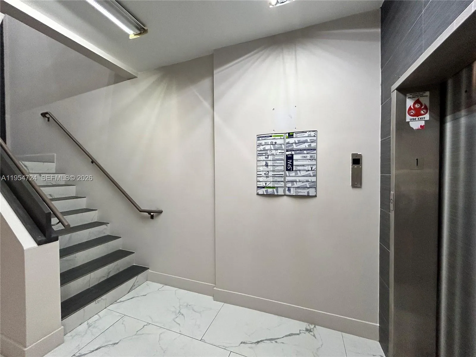 4121 Nw 5th St 102, Plantation, Florida 33317, Plantation, Florida 33317, ,Commercial Lease,For Rent,4121 Nw 5th St 102, Plantation, Florida 33317,A11954724