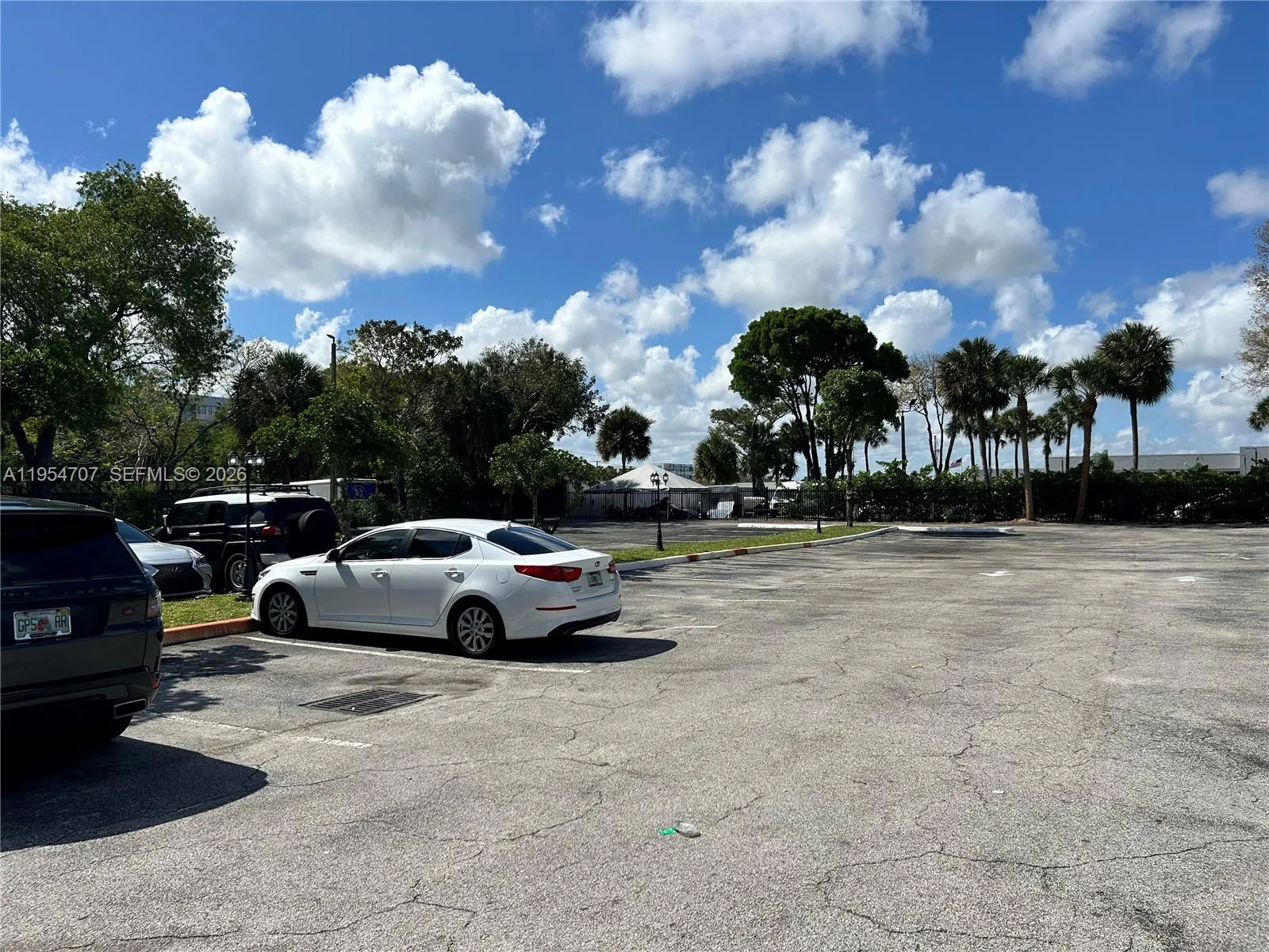 4121 Nw 5th St 206, Plantation, Florida 33317, Plantation, Florida 33317, ,Commercial Lease,For Rent,4121 Nw 5th St 206, Plantation, Florida 33317,A11954707