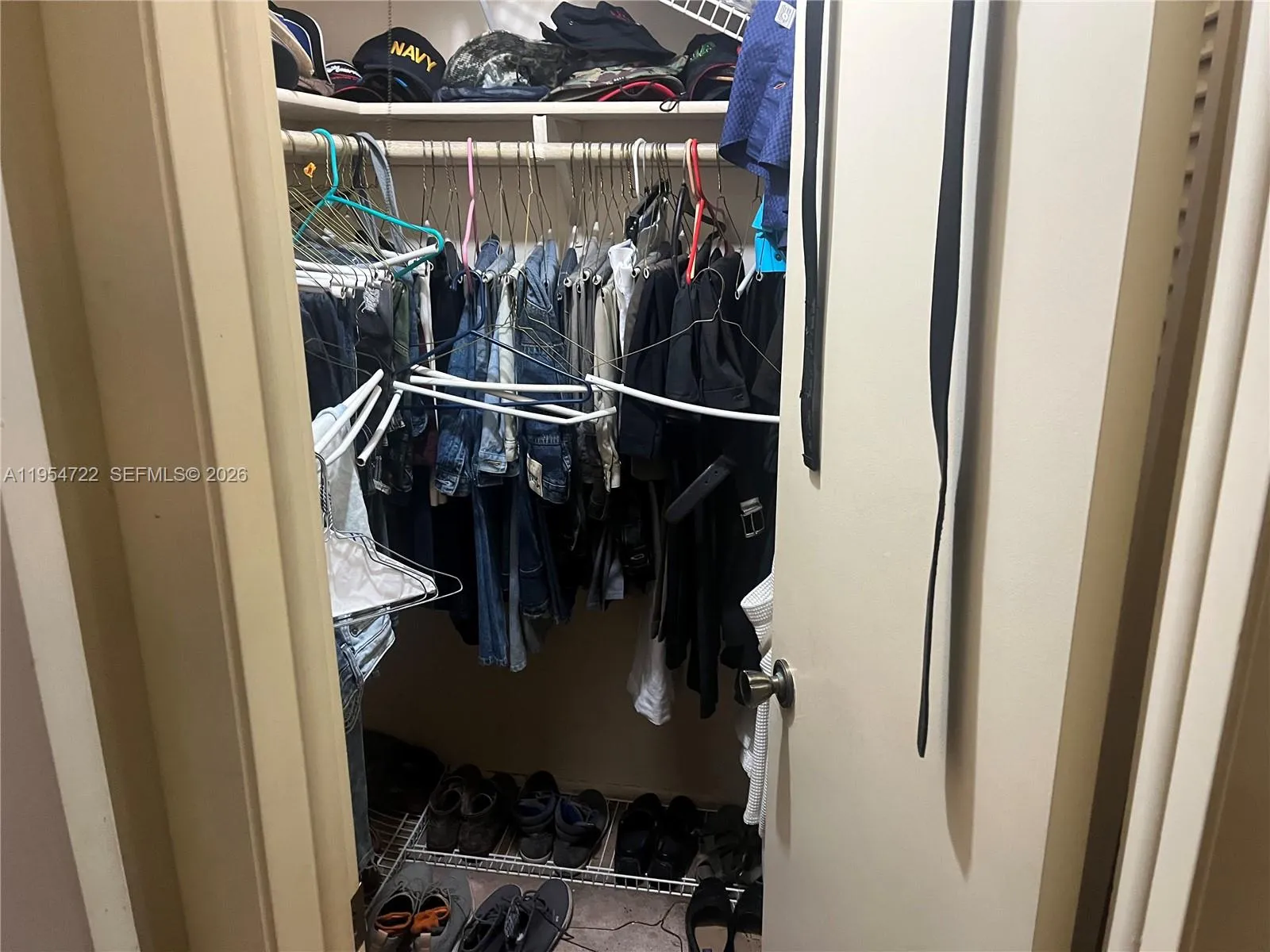 11041 Sw 166th Ter, Miami, Florida 33157, Miami, Florida 33157, 3 Bedrooms Bedrooms, ,2 BathroomsBathrooms,Residential,For Sale,11041 Sw 166th Ter, Miami, Florida 33157,A11954722