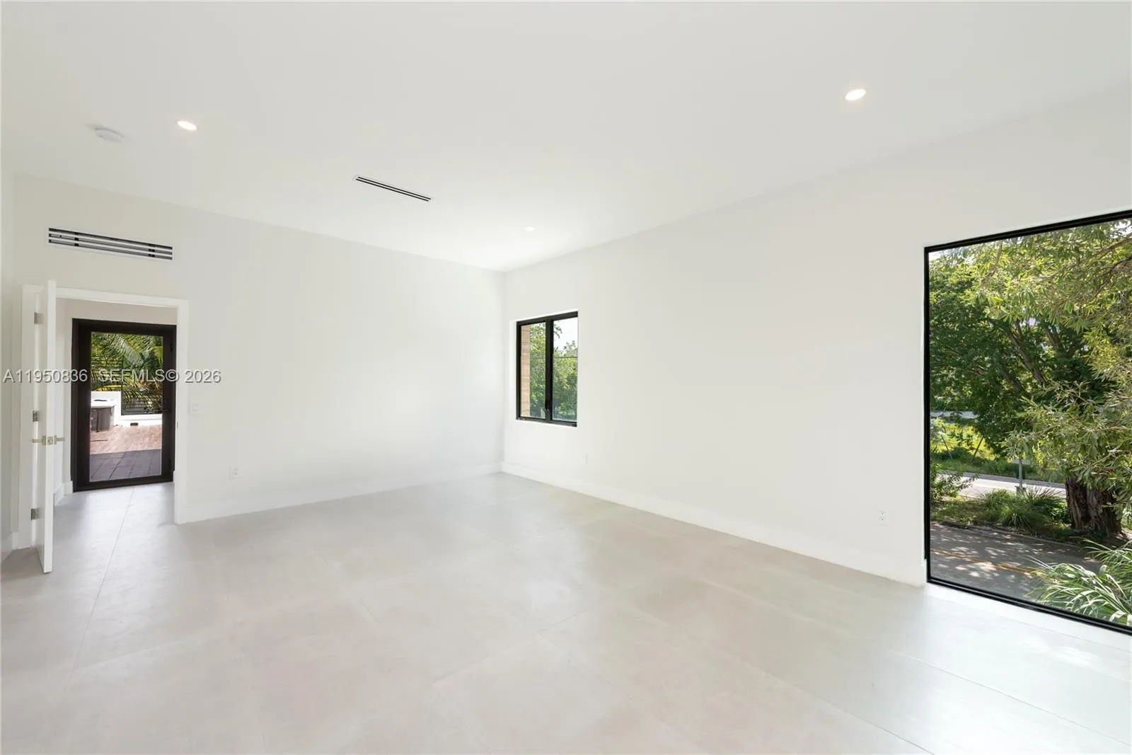 101 Sw 25th Rd, Miami, Florida 33129, Miami, Florida 33129, 4 Bedrooms Bedrooms, ,3 BathroomsBathrooms,Residential,For Sale,101 Sw 25th Rd, Miami, Florida 33129,A11950836