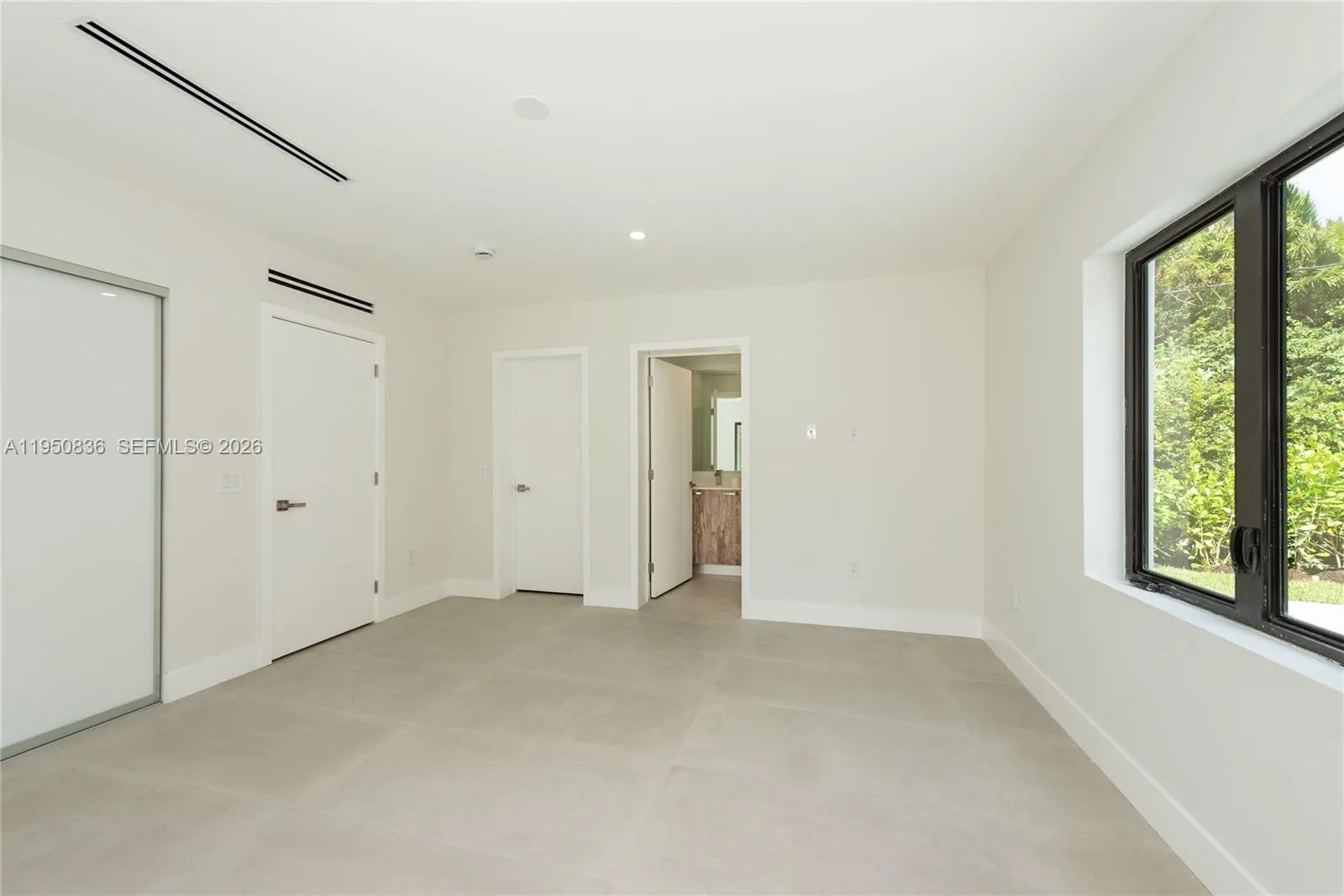 101 Sw 25th Rd, Miami, Florida 33129, Miami, Florida 33129, 4 Bedrooms Bedrooms, ,3 BathroomsBathrooms,Residential,For Sale,101 Sw 25th Rd, Miami, Florida 33129,A11950836