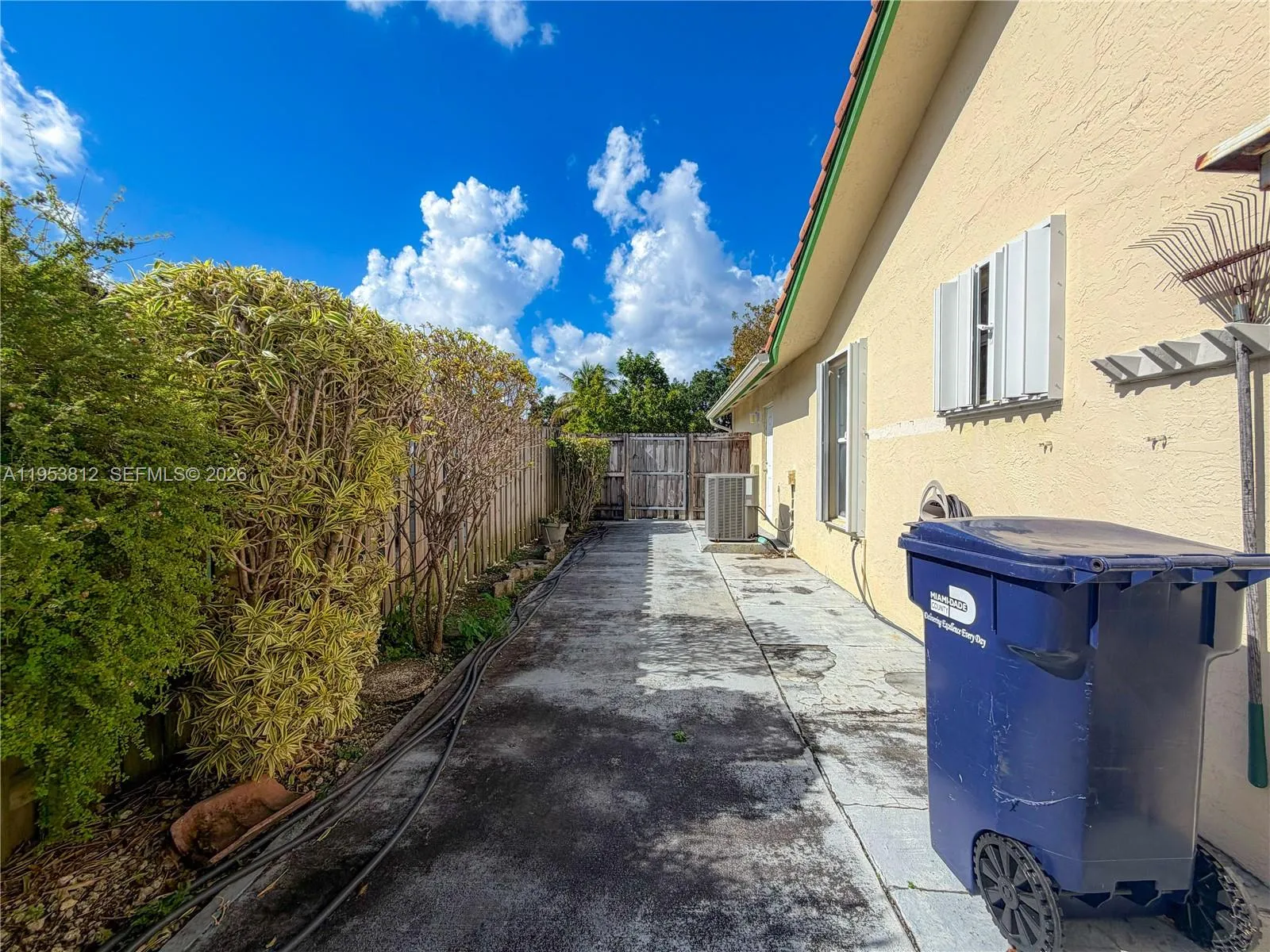 17301 Sw 149th Ct, Miami, Florida 33187, Miami, Florida 33187, 3 Bedrooms Bedrooms, ,2 BathroomsBathrooms,Residential,For Sale,17301 Sw 149th Ct, Miami, Florida 33187,A11953812