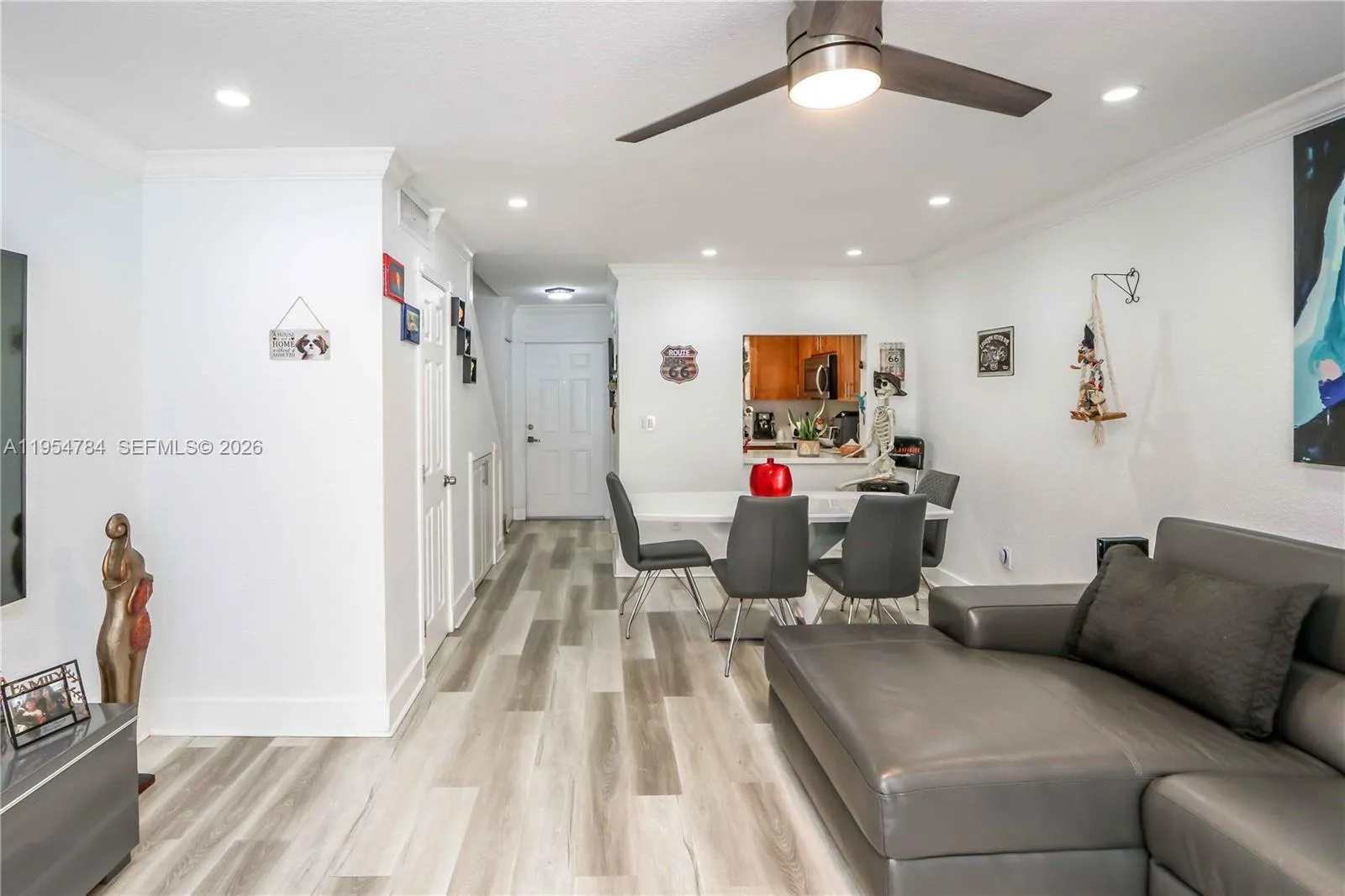 30 Sw 108th Ave 7g, Sweetwater, Florida 33174, Sweetwater, Florida 33174, 2 Bedrooms Bedrooms, ,1 BathroomBathrooms,Residential,For Sale,30 Sw 108th Ave 7g, Sweetwater, Florida 33174,A11954784