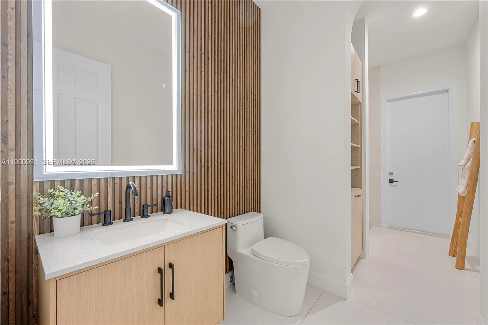 6006 Pinewood Ave, Parkland, Florida 33067, Parkland, Florida 33067, 5 Bedrooms Bedrooms, ,5 BathroomsBathrooms,Residential,For Sale,6006 Pinewood Ave, Parkland, Florida 33067,A11950931