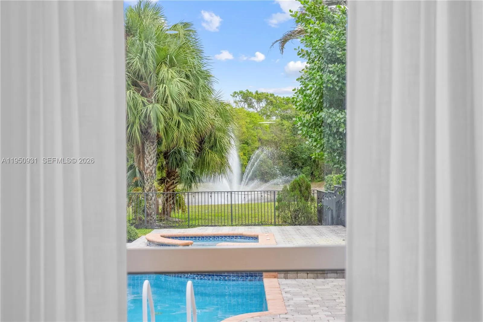 6006 Pinewood Ave, Parkland, Florida 33067, Parkland, Florida 33067, 5 Bedrooms Bedrooms, ,5 BathroomsBathrooms,Residential,For Sale,6006 Pinewood Ave, Parkland, Florida 33067,A11950931