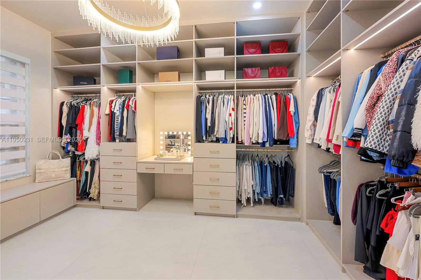 6006 Pinewood Ave, Parkland, Florida 33067, Parkland, Florida 33067, 5 Bedrooms Bedrooms, ,5 BathroomsBathrooms,Residential,For Sale,6006 Pinewood Ave, Parkland, Florida 33067,A11950931