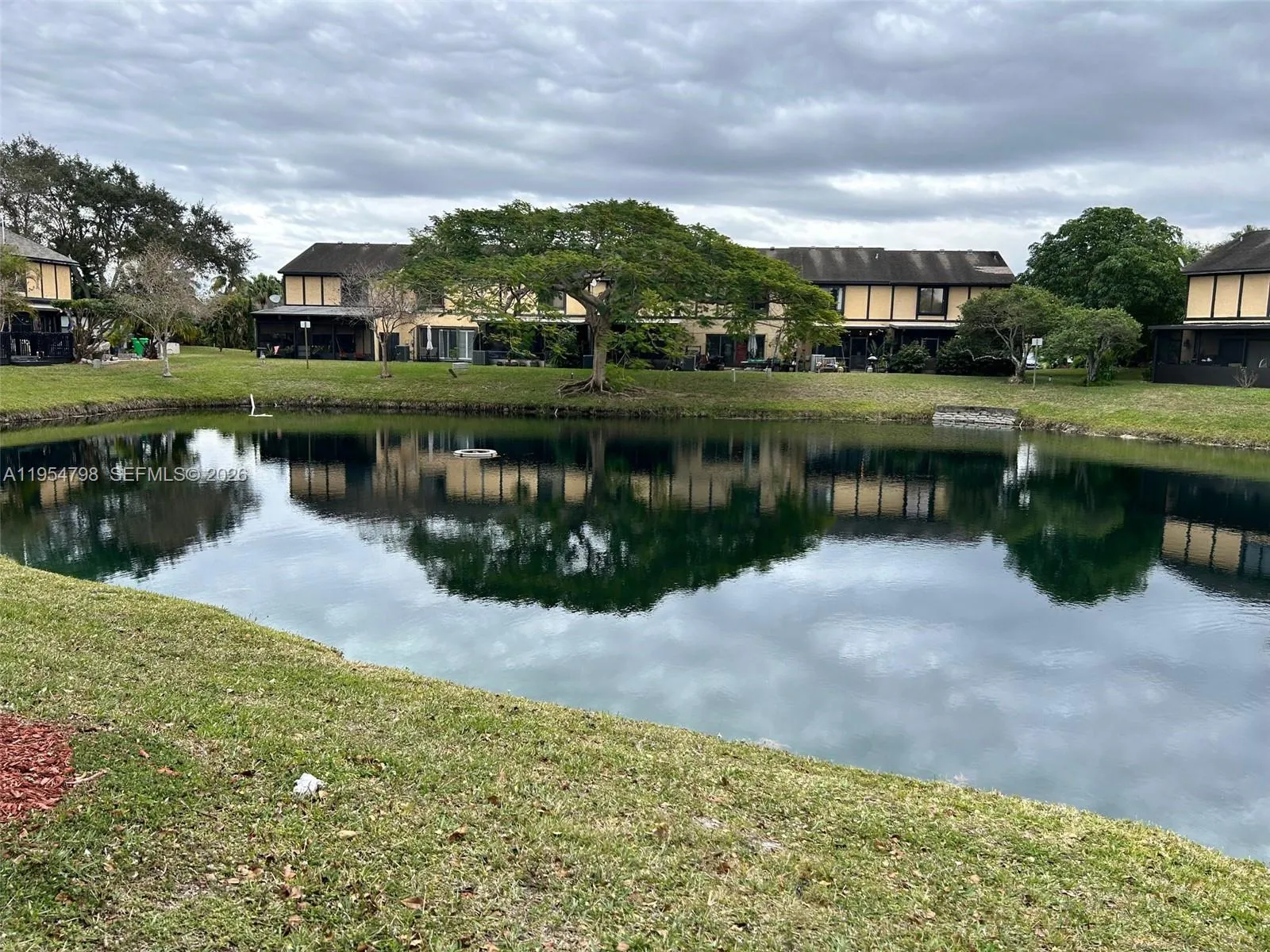 9225 Nw 49th Pl 9225, Sunrise, Florida 33351, Sunrise, Florida 33351, 2 Bedrooms Bedrooms, ,1 BathroomBathrooms,Residential Lease,For Rent,9225 Nw 49th Pl 9225, Sunrise, Florida 33351,A11954798