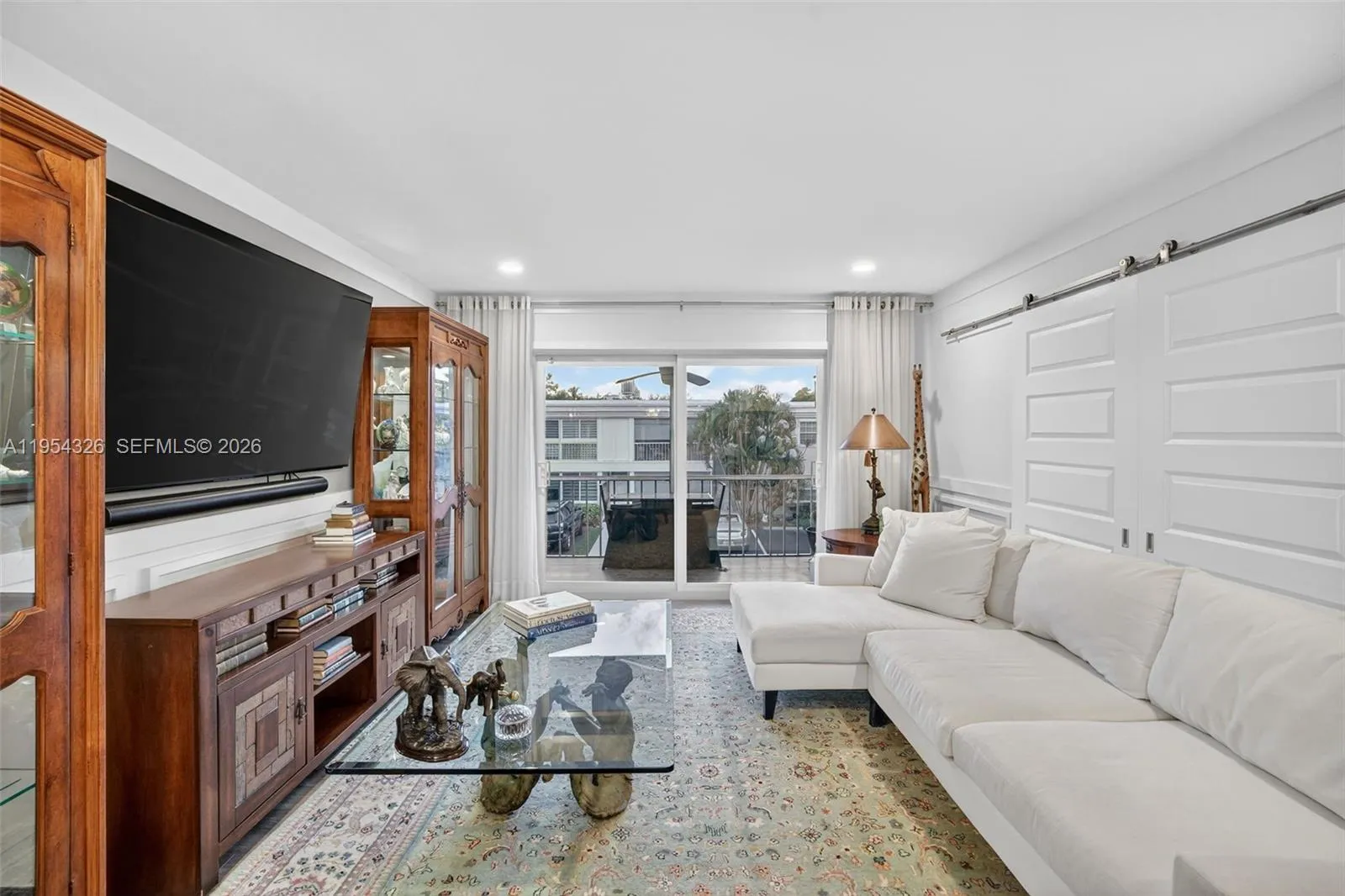 6471 Bay Club Dr 3, Fort Lauderdale, Florida 33308, Fort Lauderdale, Florida 33308, 2 Bedrooms Bedrooms, ,2 BathroomsBathrooms,Residential,For Sale,6471 Bay Club Dr 3, Fort Lauderdale, Florida 33308,A11954326