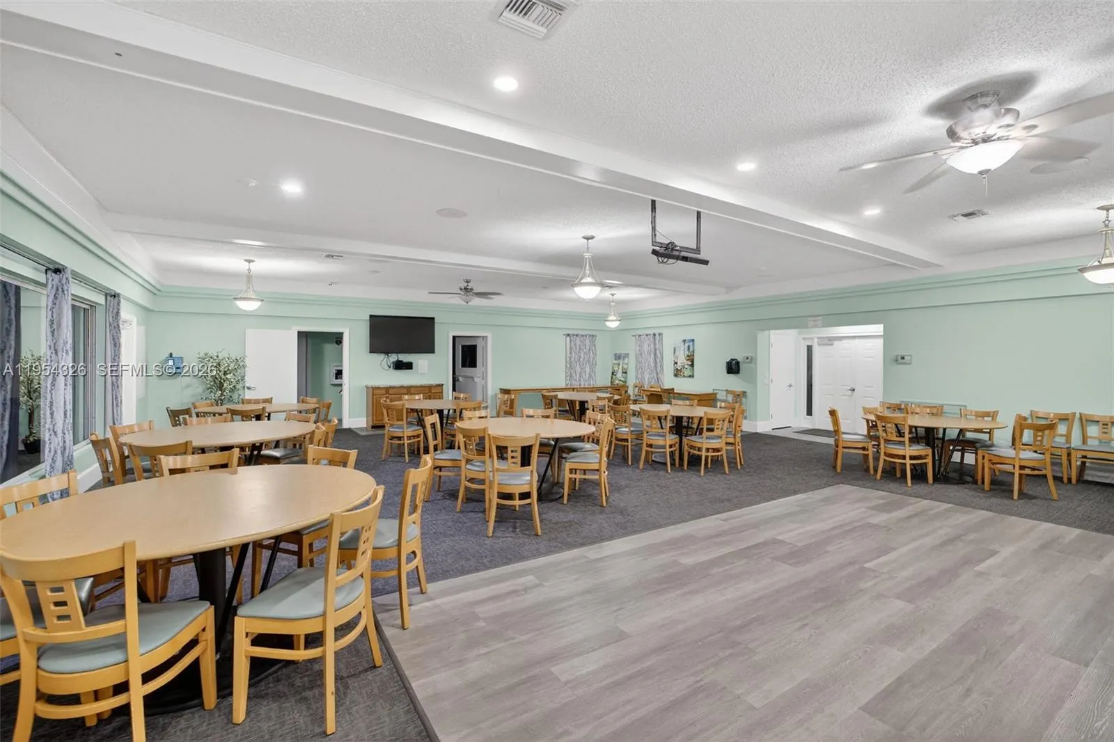 6471 Bay Club Dr 3, Fort Lauderdale, Florida 33308, Fort Lauderdale, Florida 33308, 2 Bedrooms Bedrooms, ,2 BathroomsBathrooms,Residential,For Sale,6471 Bay Club Dr 3, Fort Lauderdale, Florida 33308,A11954326