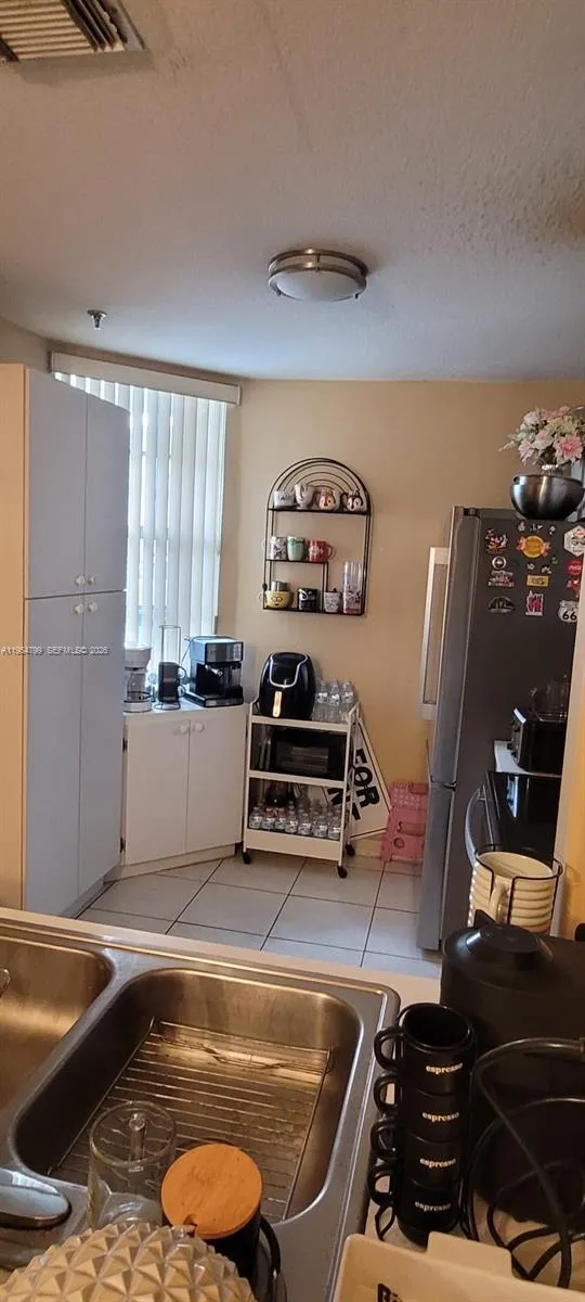 905 Nw 115 B, Doral, Florida 33126, Doral, Florida 33126, 3 Bedrooms Bedrooms, ,2 BathroomsBathrooms,Residential Lease,For Rent,905 Nw 115 B, Doral, Florida 33126,A11954799