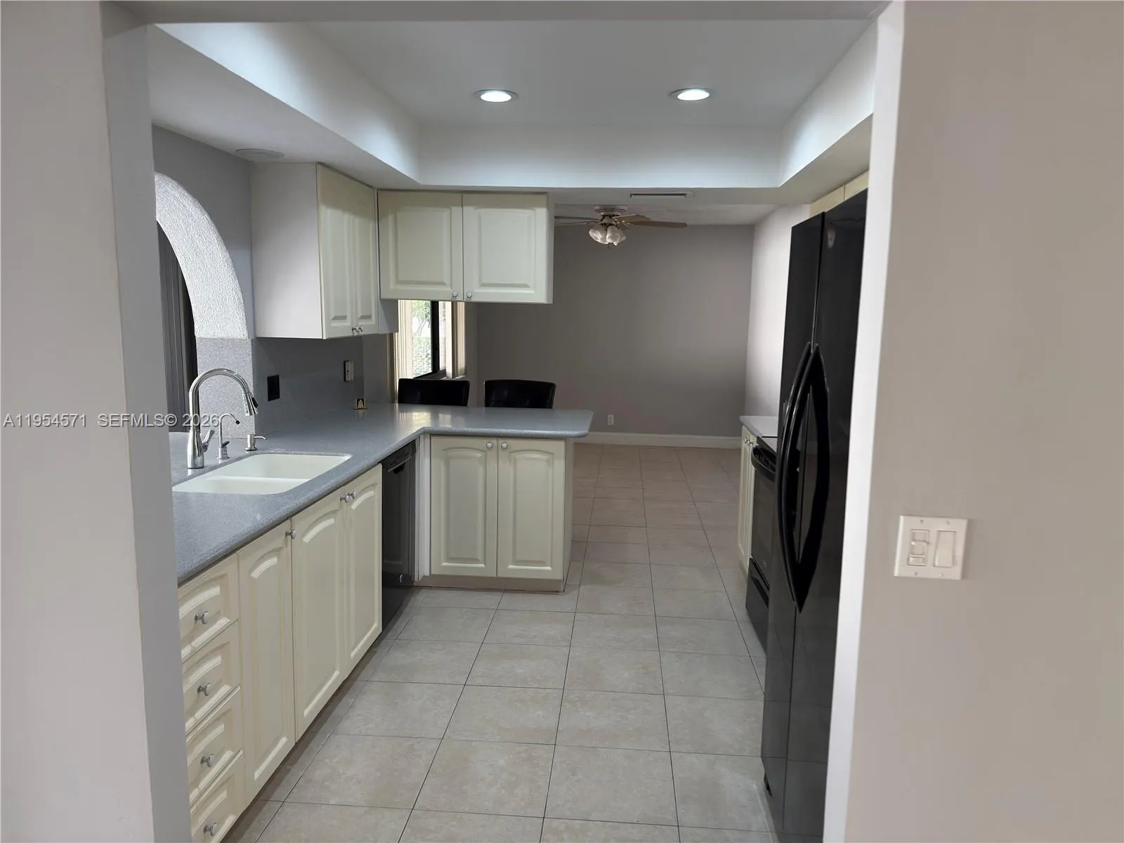 1109 Se 10th St, Deerfield Beach, Florida 33441, Deerfield Beach, Florida 33441, 2 Bedrooms Bedrooms, ,2 BathroomsBathrooms,Residential,For Sale,1109 Se 10th St, Deerfield Beach, Florida 33441,A11954571