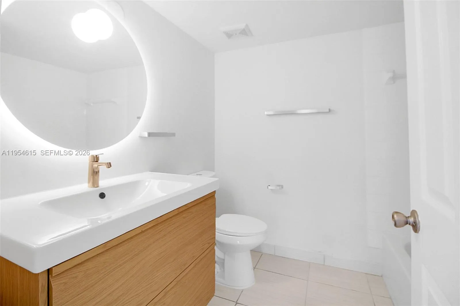 12136 Saint Andrews Pl 204, Miramar, Florida 33025, Miramar, Florida 33025, 1 Bedroom Bedrooms, ,1 BathroomBathrooms,Residential,For Sale,12136 Saint Andrews Pl 204, Miramar, Florida 33025,A11954615