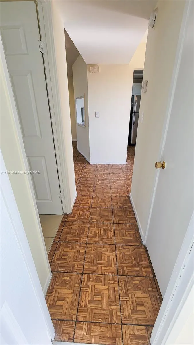 1690 Ne 191st St 416-1, Miami, Florida 33179, Miami, Florida 33179, 1 Bedroom Bedrooms, ,1 BathroomBathrooms,Residential Lease,For Rent,1690 Ne 191st St 416-1, Miami, Florida 33179,A11954903