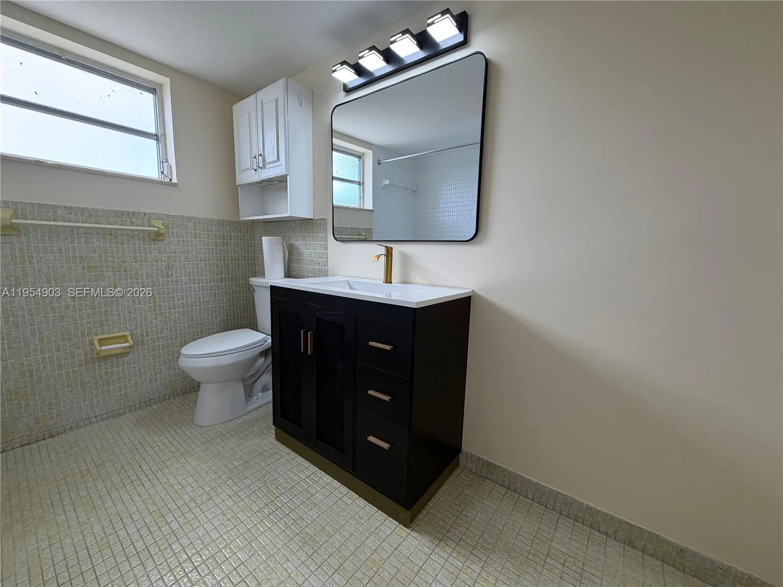 1690 Ne 191st St 416-1, Miami, Florida 33179, Miami, Florida 33179, 1 Bedroom Bedrooms, ,1 BathroomBathrooms,Residential Lease,For Rent,1690 Ne 191st St 416-1, Miami, Florida 33179,A11954903