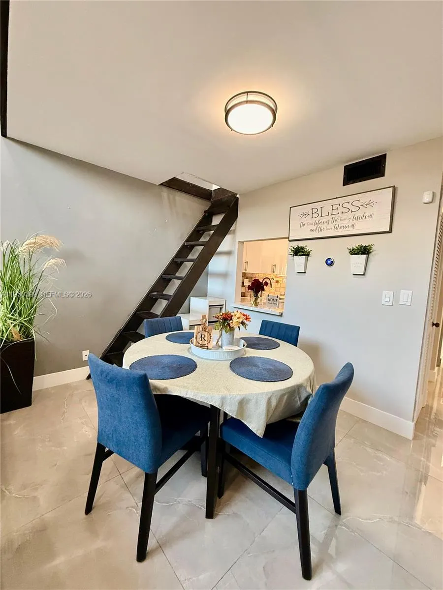 10625 Nw 30th Pl 1, Sunrise, Florida 33322, Sunrise, Florida 33322, 3 Bedrooms Bedrooms, ,2 BathroomsBathrooms,Residential,For Sale,10625 Nw 30th Pl 1, Sunrise, Florida 33322,A11950399