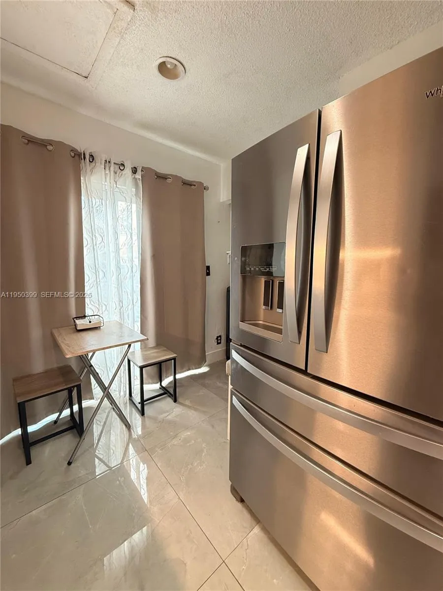10625 Nw 30th Pl 1, Sunrise, Florida 33322, Sunrise, Florida 33322, 3 Bedrooms Bedrooms, ,2 BathroomsBathrooms,Residential,For Sale,10625 Nw 30th Pl 1, Sunrise, Florida 33322,A11950399