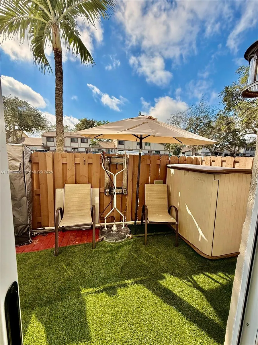 10625 Nw 30th Pl 1, Sunrise, Florida 33322, Sunrise, Florida 33322, 3 Bedrooms Bedrooms, ,2 BathroomsBathrooms,Residential,For Sale,10625 Nw 30th Pl 1, Sunrise, Florida 33322,A11950399