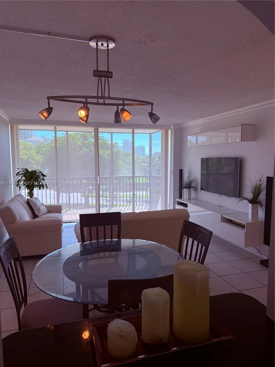 3475 N Country Club Dr 409, Aventura, Florida 3318, Aventura, Florida 33180, 1 Bedroom Bedrooms, ,1 BathroomBathrooms,Residential,For Sale,3475 N Country Club Dr 409, Aventura, Florida 3318,A11954942