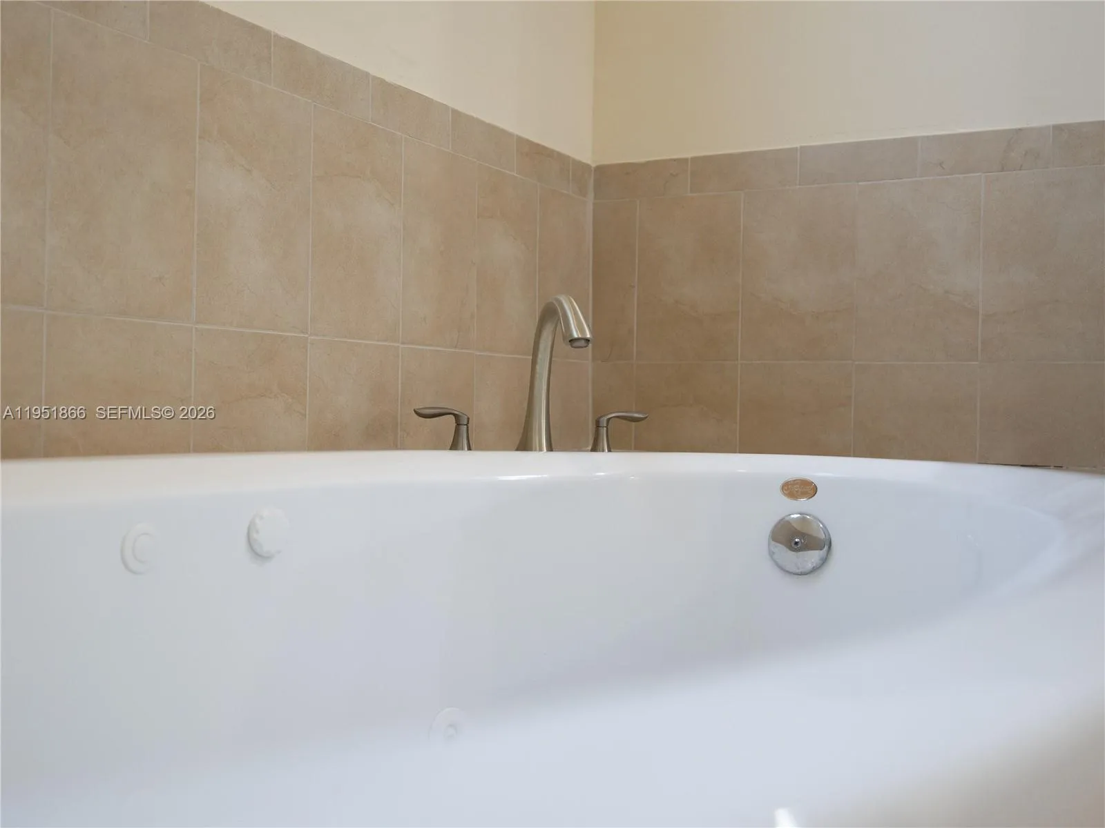 9895 Nw 87th Ter 9895, Doral, Florida 33178, Doral, Florida 33178, 4 Bedrooms Bedrooms, ,5 BathroomsBathrooms,Residential Lease,For Rent,9895 Nw 87th Ter 9895, Doral, Florida 33178,A11951866