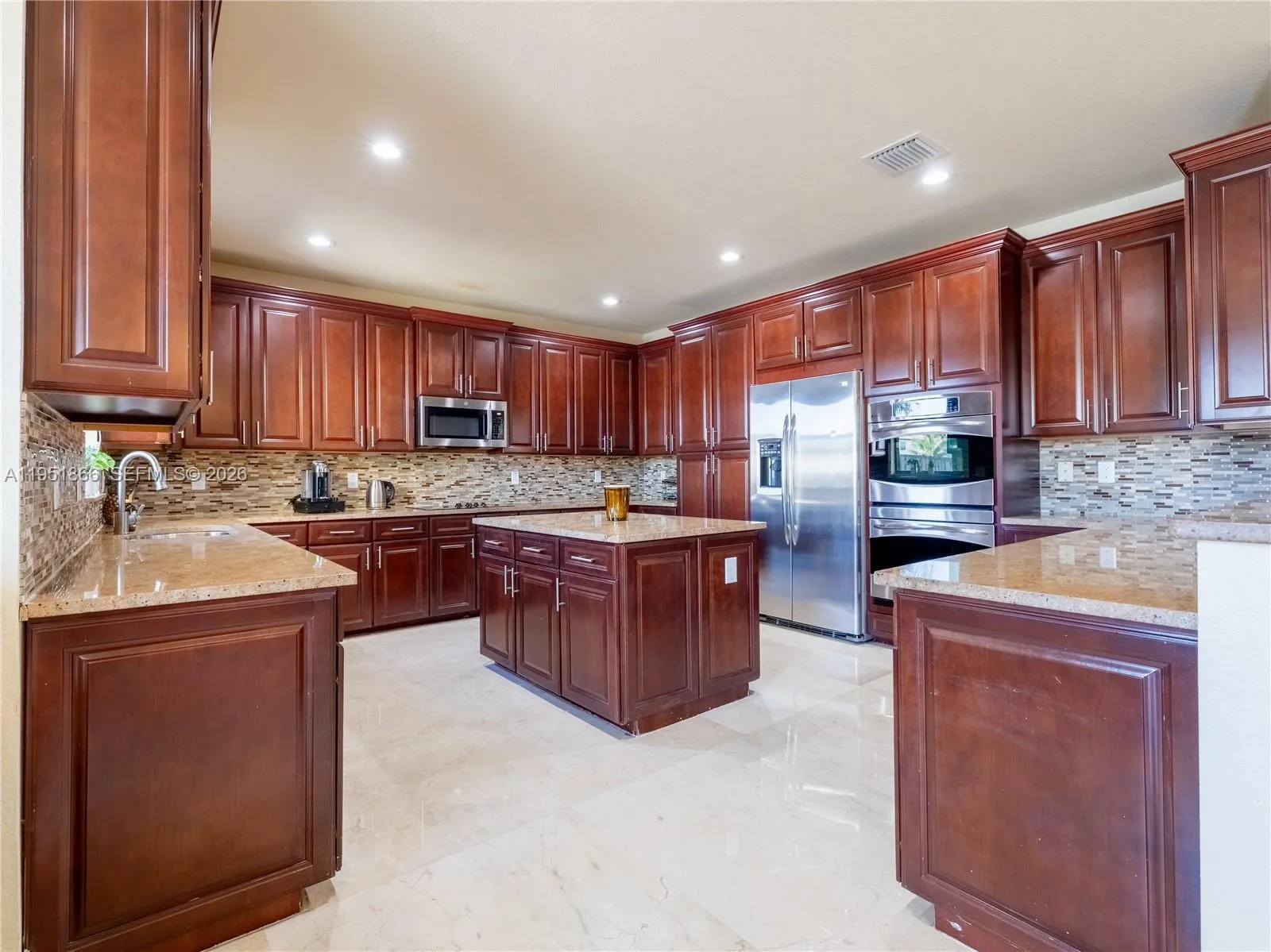 9895 Nw 87th Ter 9895, Doral, Florida 33178, Doral, Florida 33178, 4 Bedrooms Bedrooms, ,5 BathroomsBathrooms,Residential Lease,For Rent,9895 Nw 87th Ter 9895, Doral, Florida 33178,A11951866