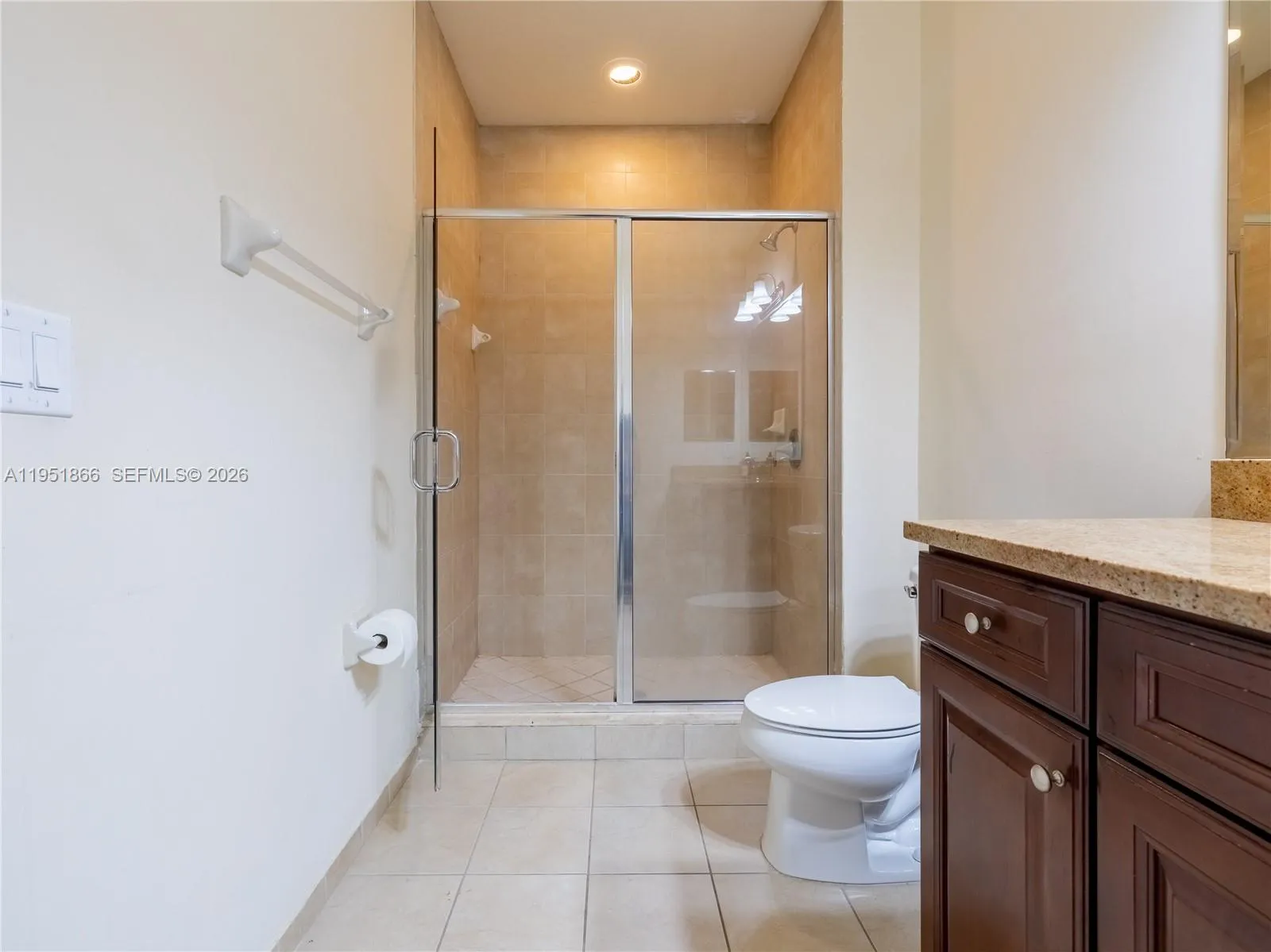 9895 Nw 87th Ter 9895, Doral, Florida 33178, Doral, Florida 33178, 4 Bedrooms Bedrooms, ,5 BathroomsBathrooms,Residential Lease,For Rent,9895 Nw 87th Ter 9895, Doral, Florida 33178,A11951866
