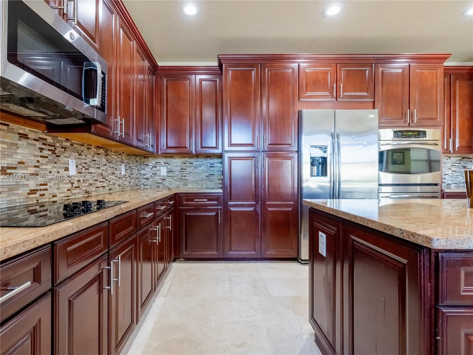 9895 Nw 87th Ter 9895, Doral, Florida 33178, Doral, Florida 33178, 4 Bedrooms Bedrooms, ,5 BathroomsBathrooms,Residential Lease,For Rent,9895 Nw 87th Ter 9895, Doral, Florida 33178,A11951866