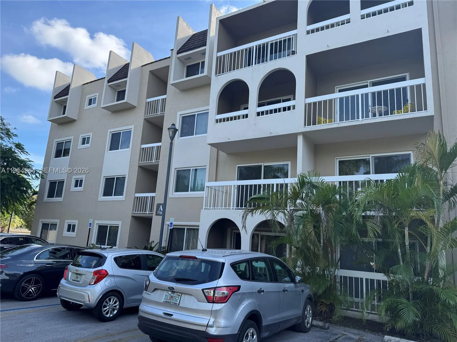 Miami, Florida 33143, 1 Bedroom Bedrooms, ,1 BathroomBathrooms,Residential,For Sale,A11954964