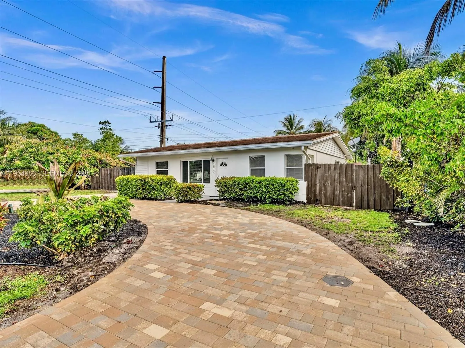 1513 Ne 30th Ct 2, Pompano Beach, Florida 33064, Pompano Beach, Florida 33064, 2 Bedrooms Bedrooms, ,1 BathroomBathrooms,Residential Lease,For Rent,1513 Ne 30th Ct 2, Pompano Beach, Florida 33064,A11954966
