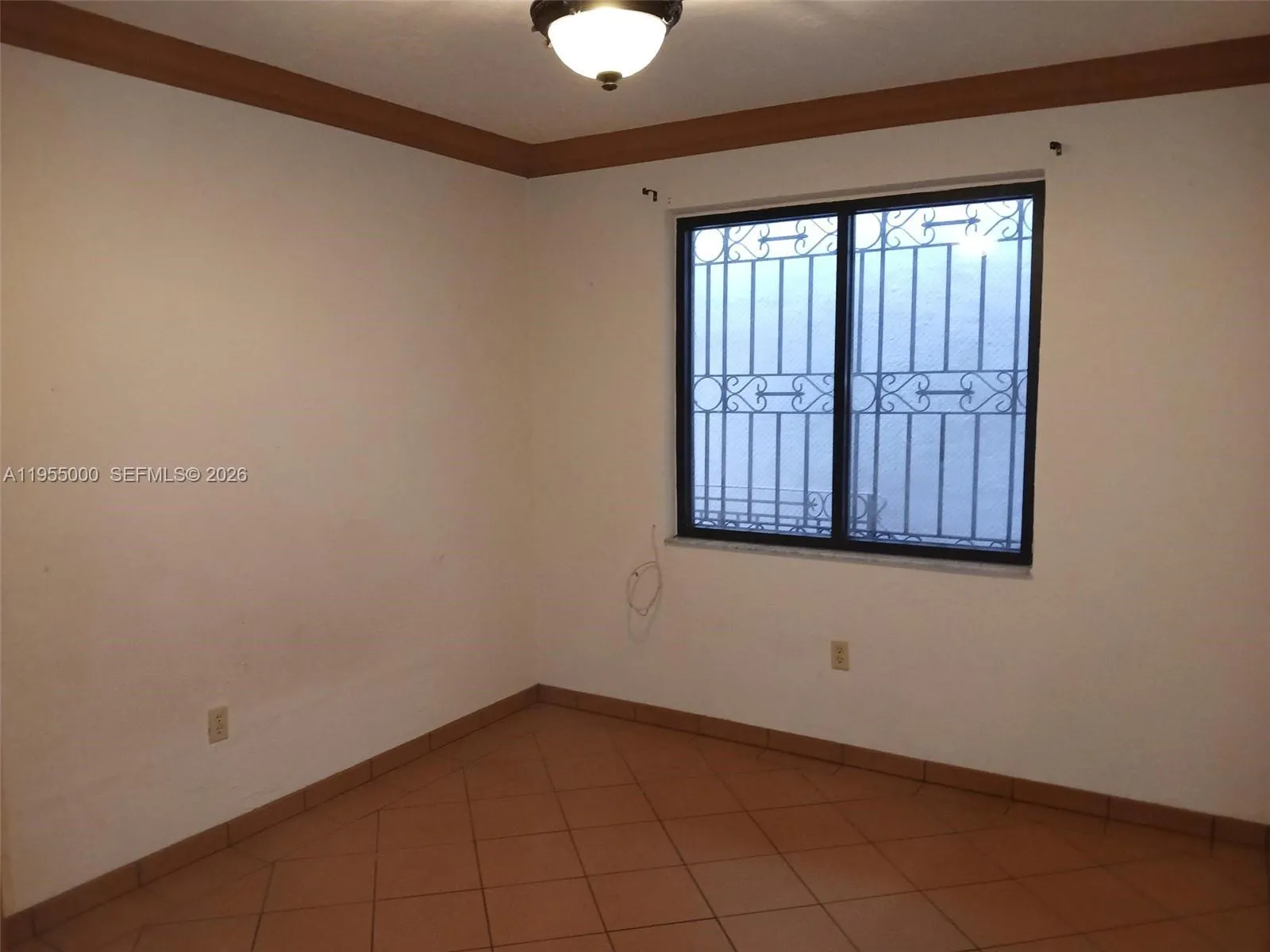 3127 Coral Way 1, Miami, Florida 33145, Miami, Florida 33145, 1 Bedroom Bedrooms, ,1 BathroomBathrooms,Residential Lease,For Rent,3127 Coral Way 1, Miami, Florida 33145,A11955000
