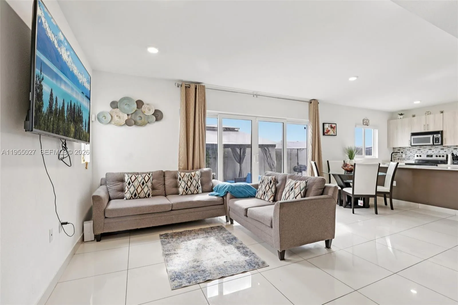 1191 Nw 1st St, Florida City, Florida 33034, Florida City, Florida 33034, 5 Bedrooms Bedrooms, ,4 BathroomsBathrooms,Residential,For Sale,1191 Nw 1st St, Florida City, Florida 33034,A11955027