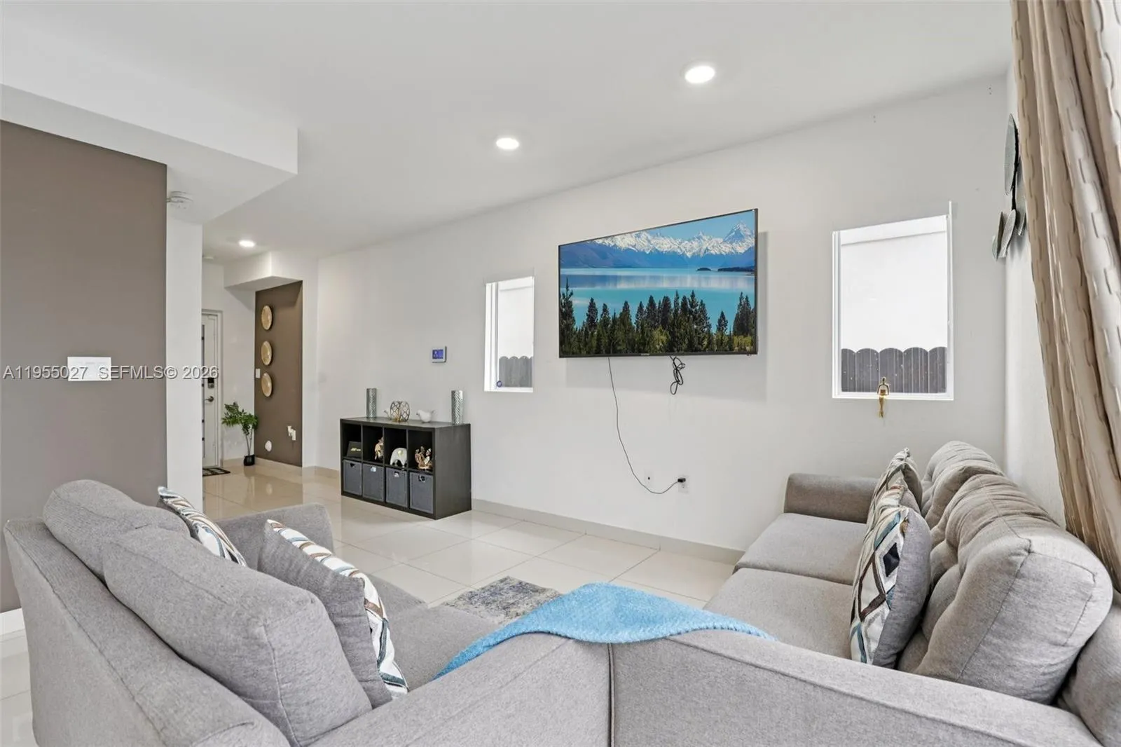 1191 Nw 1st St, Florida City, Florida 33034, Florida City, Florida 33034, 5 Bedrooms Bedrooms, ,4 BathroomsBathrooms,Residential,For Sale,1191 Nw 1st St, Florida City, Florida 33034,A11955027