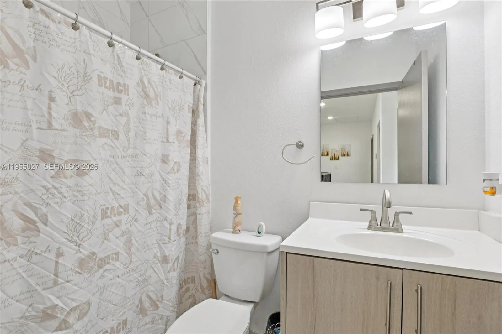 1191 Nw 1st St, Florida City, Florida 33034, Florida City, Florida 33034, 5 Bedrooms Bedrooms, ,4 BathroomsBathrooms,Residential,For Sale,1191 Nw 1st St, Florida City, Florida 33034,A11955027